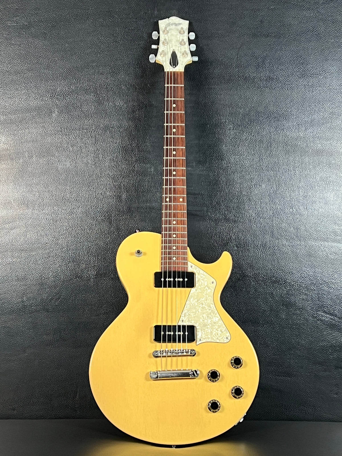 Collings 290 First-Year Production in TV Yellow w/ Pearloid 2007 (PRE-OWNED)