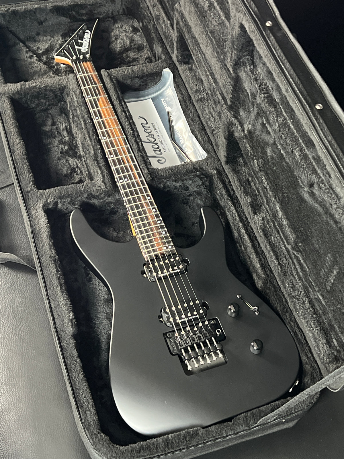 Jackson American Series Virtuoso Satin Black (PRE-OWNED)