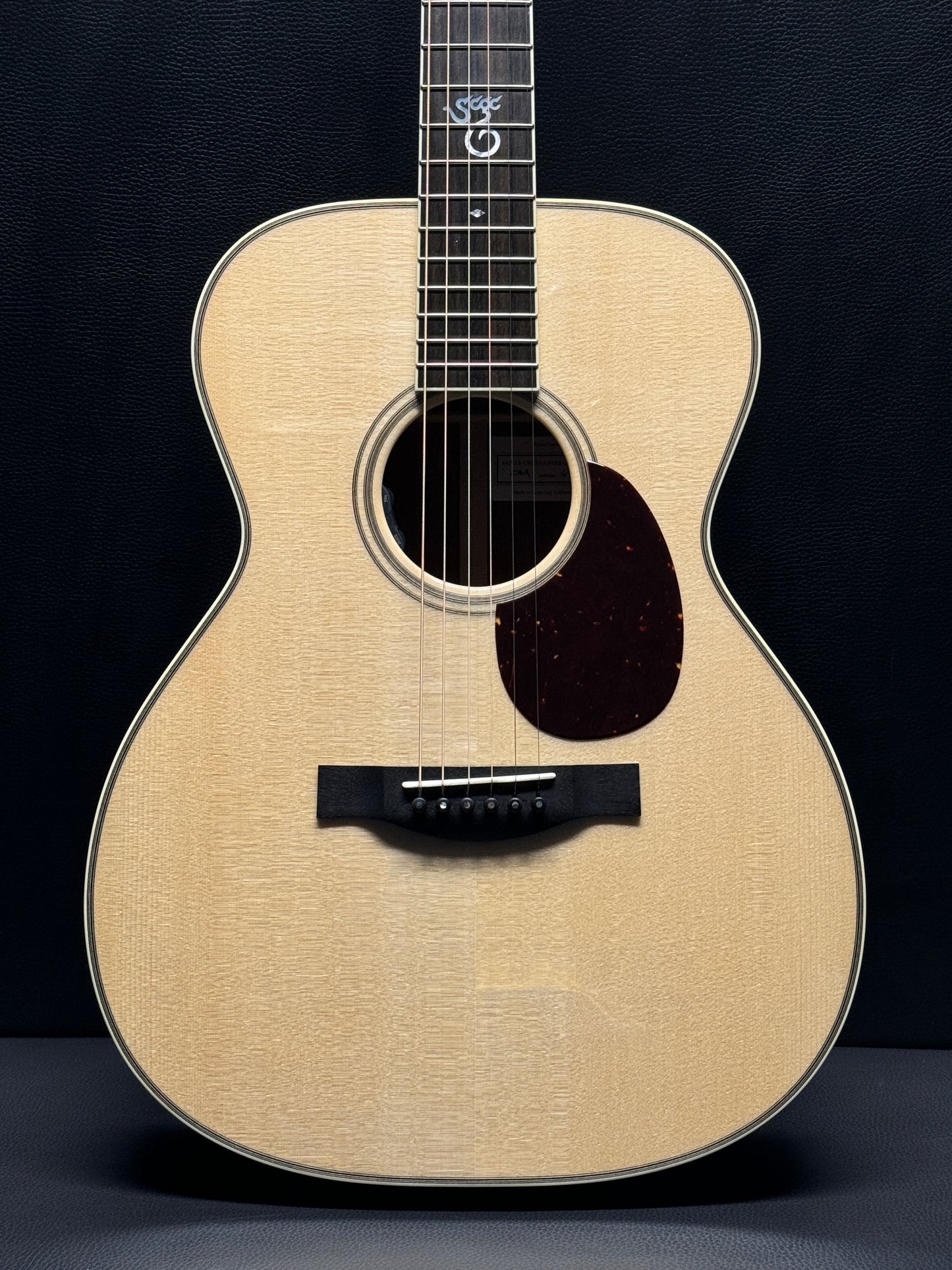 Santa Cruz OM - 1930 Old Growth Mahogany w/ Pickup