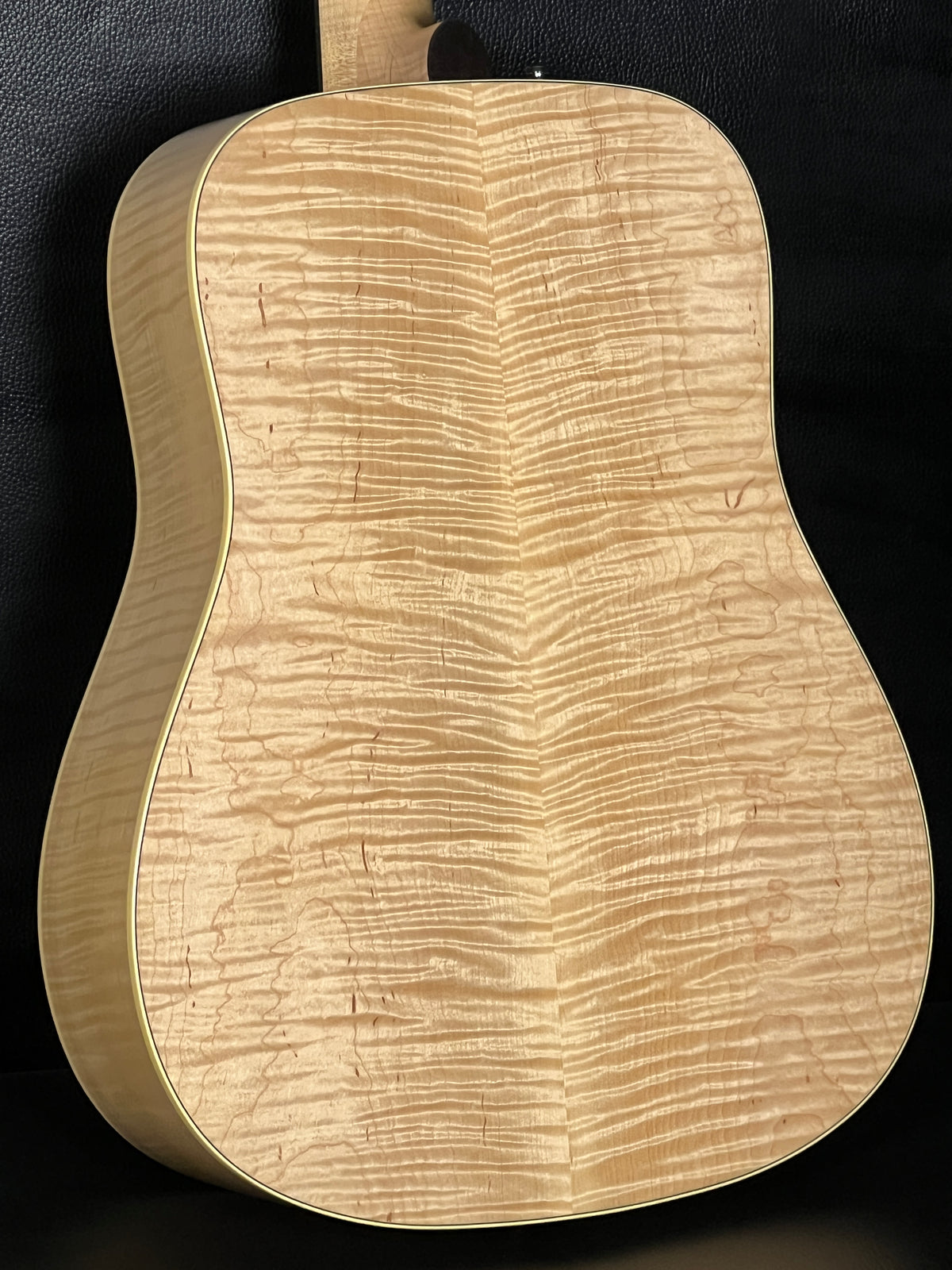 Norman B50 12 Natural SG Element #221