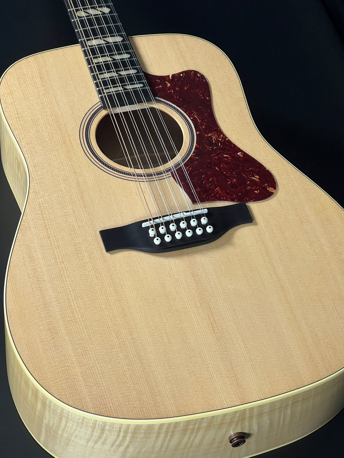Norman B50 12 Natural SG Element #221