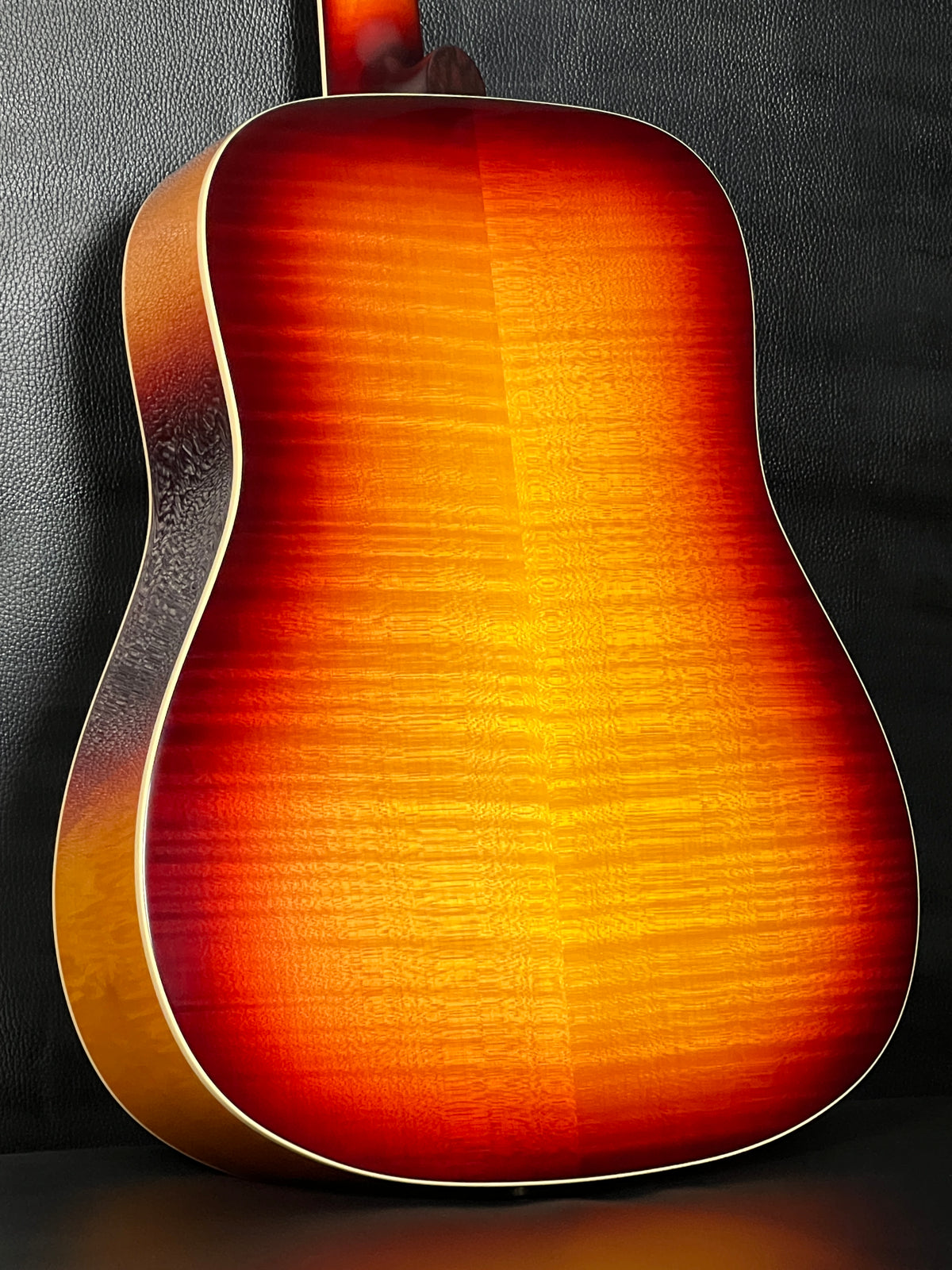 Norman ST50 Cherry Burst HG Anthem #137