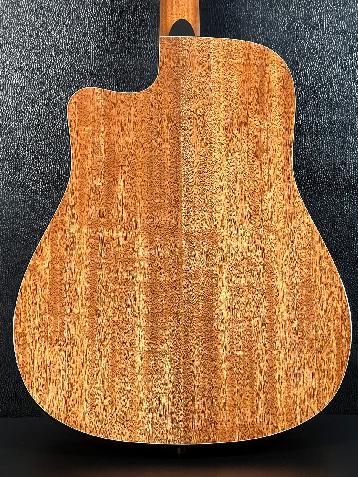 Norman ST40 CW Natural HG Element #121