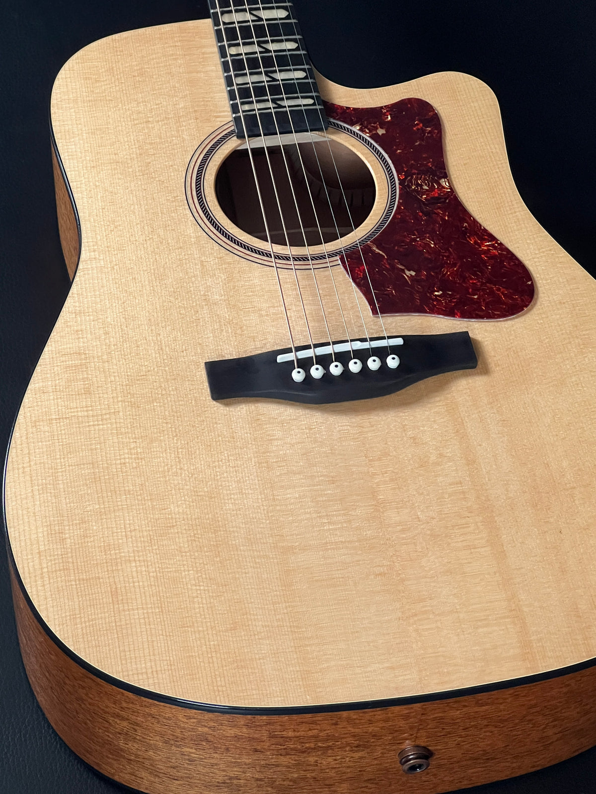 Norman ST40 CW Natural HG Element #121