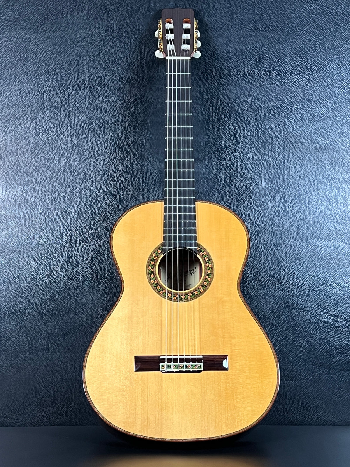 José Ramírez "130 Anos" Classical Guitar (PRE-OWNED)