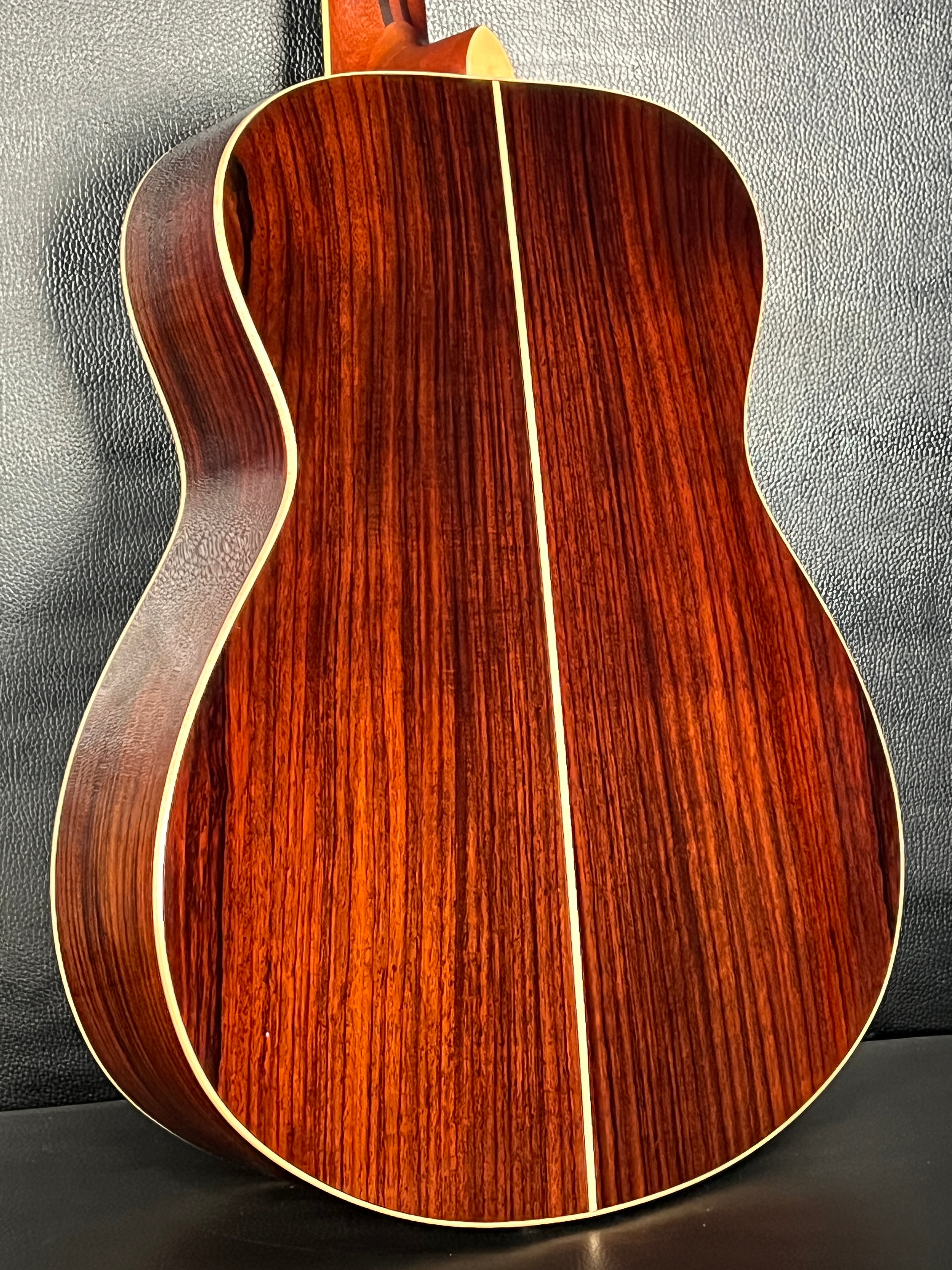Yamaha LS16 ARE – Guitar HAUS