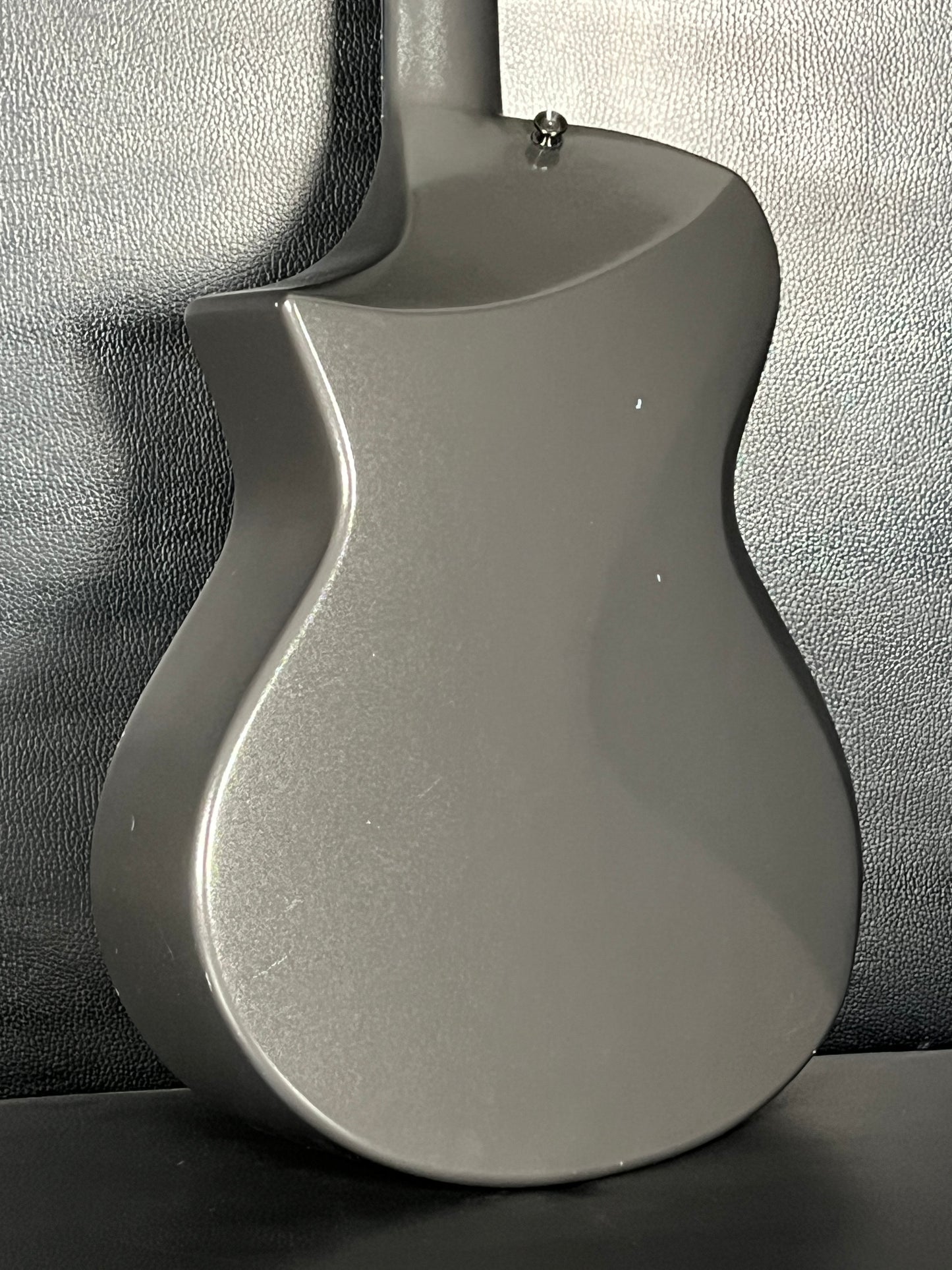 Composite Acoustics Cargo, Gray with Pickup – Travel Guitar (Pre-Owned)