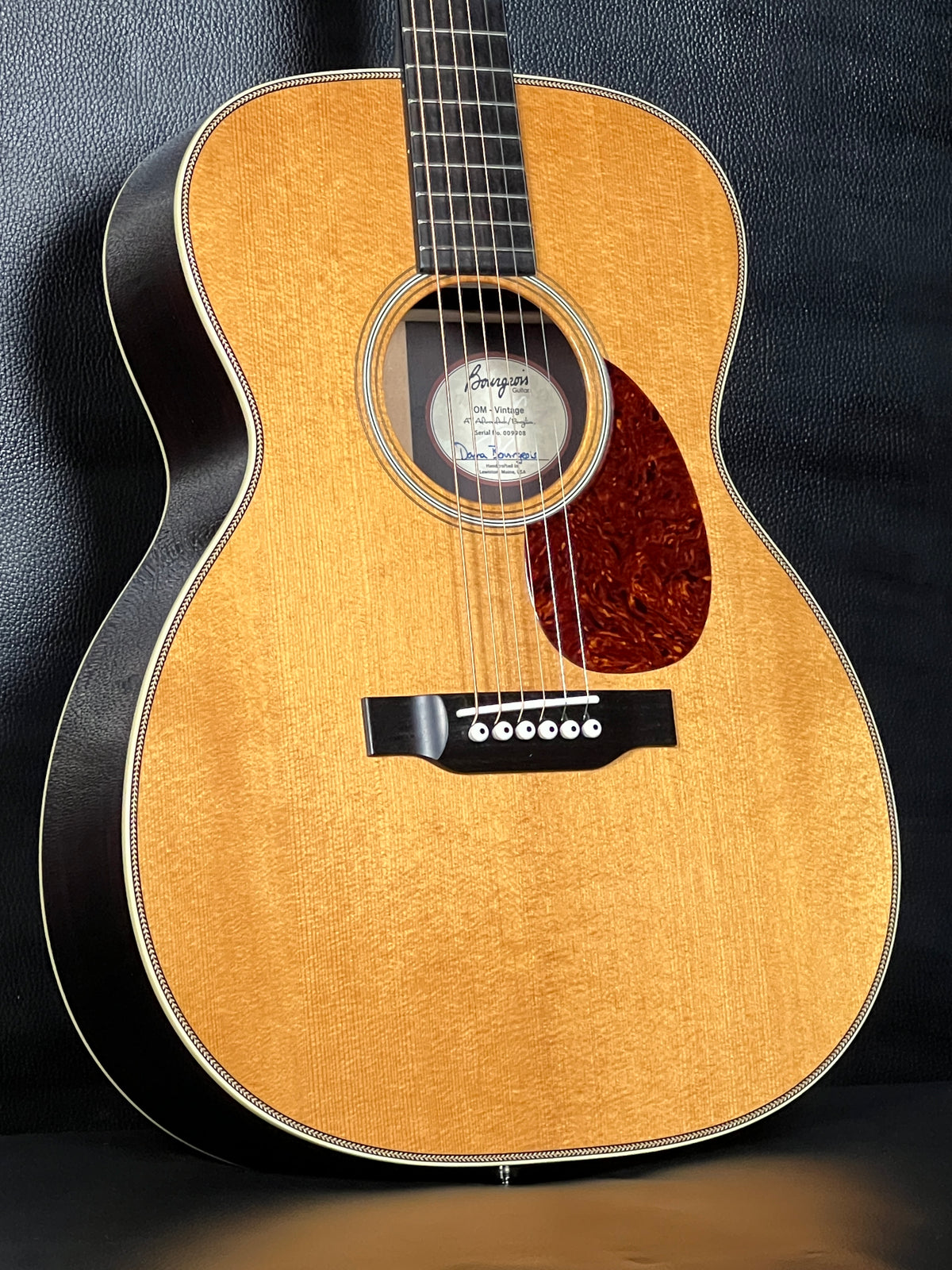 Bourgeois OM Vintage Custom Adirondack & Brazilian Rosewood w K&K 2023 (PRE-OWNED)