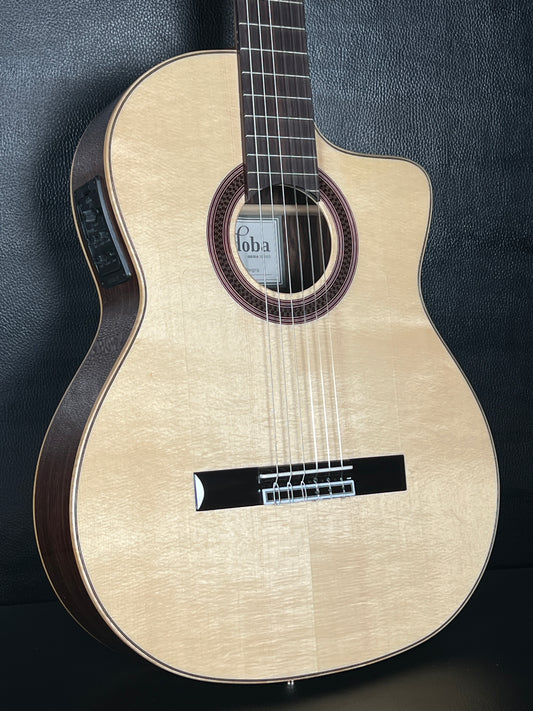 Cordoba Iberia GK Studio Negra – Electro-Nylon Guitar