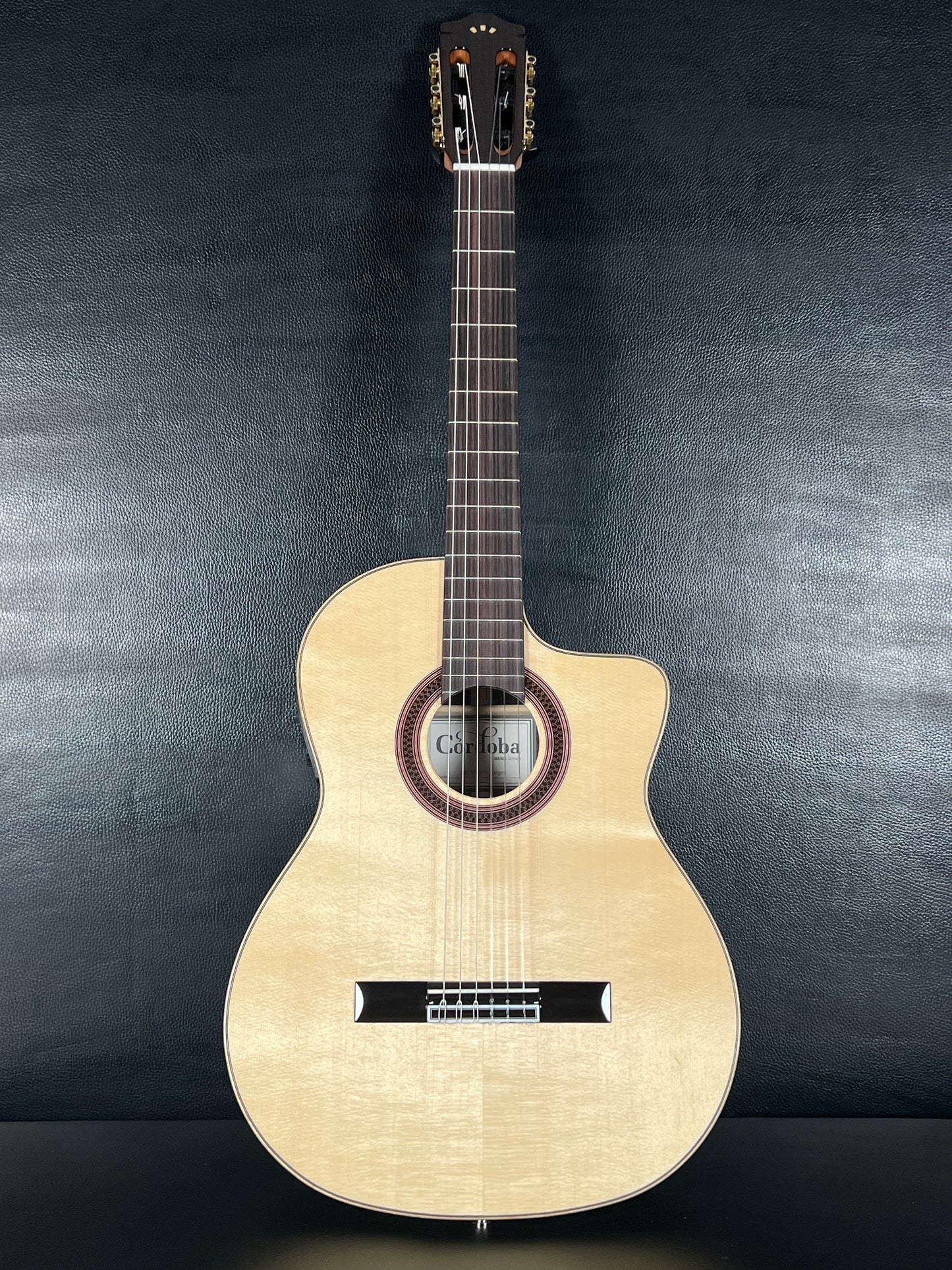 Cordoba Iberia GK Studio Negra – Electro-Nylon Guitar