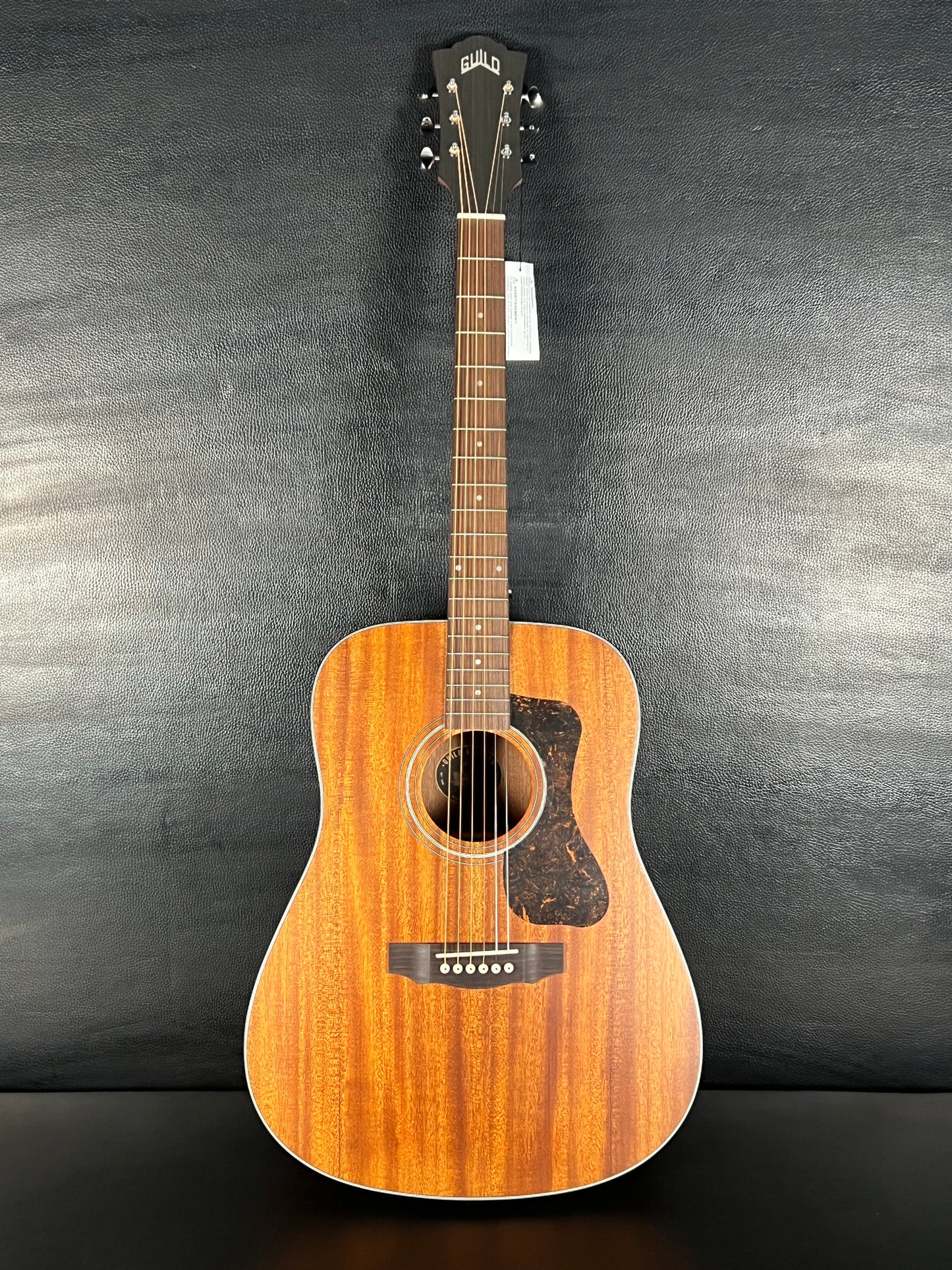 Guild D-320