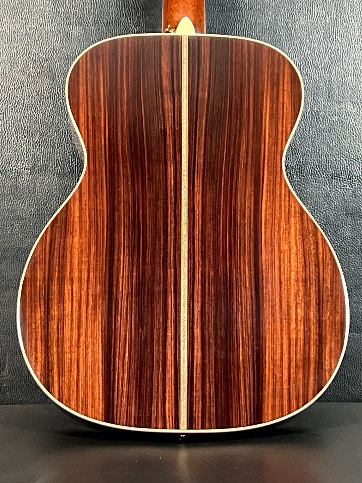 Martin OM-28e Modern Deluxe w/ Pickup 2024 (PRE-OWNED)