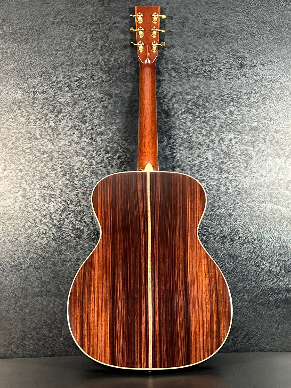 Martin OM-28e Modern Deluxe w/ Pickup 2024 (PRE-OWNED)