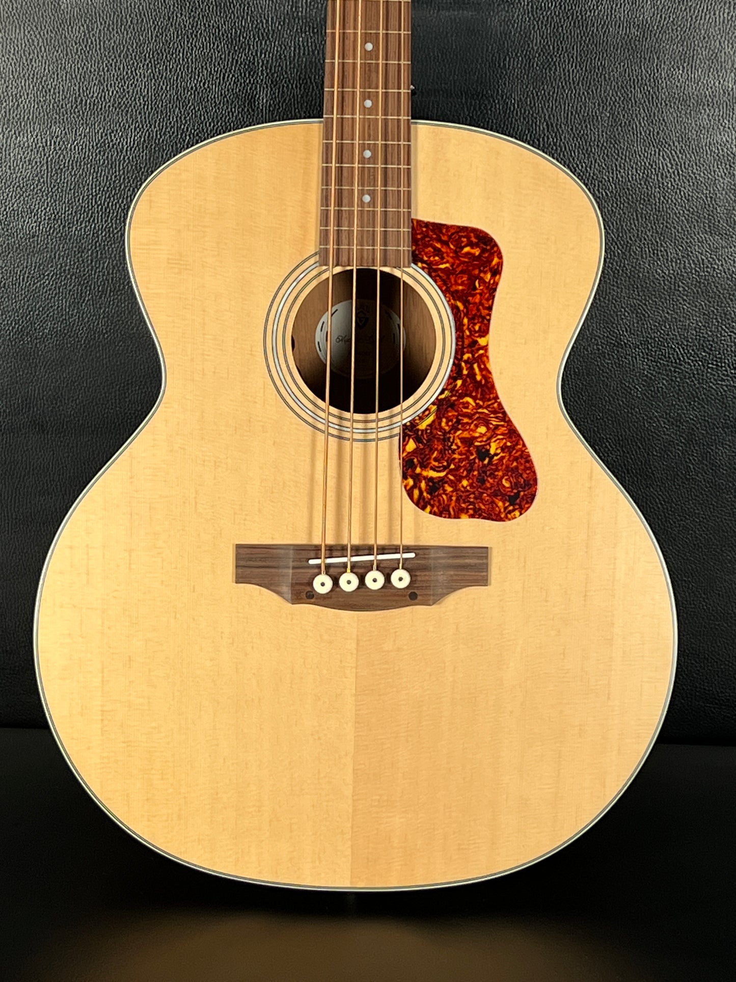Guild B-240E Acoustic Bass