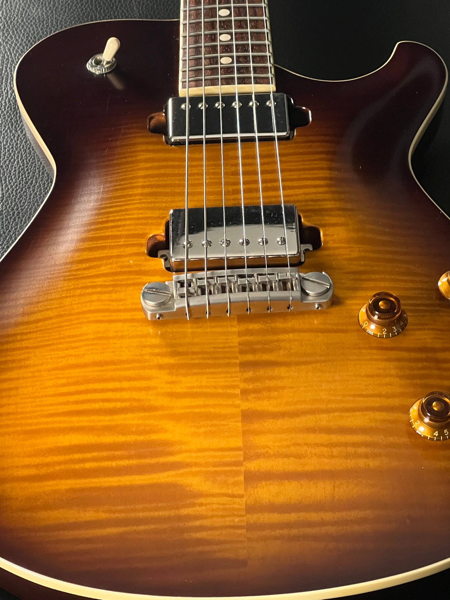 Knaggs Kenai 2020 Dark Tobacco Burst (PRE-OWNED)