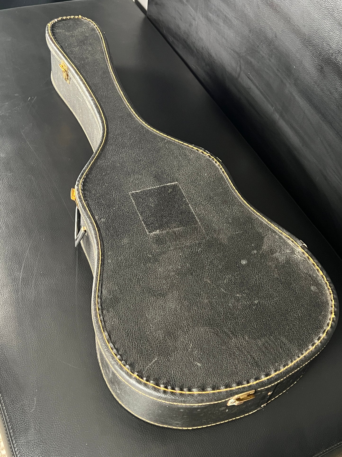 Yamaha FG331 (PRE-OWNED)