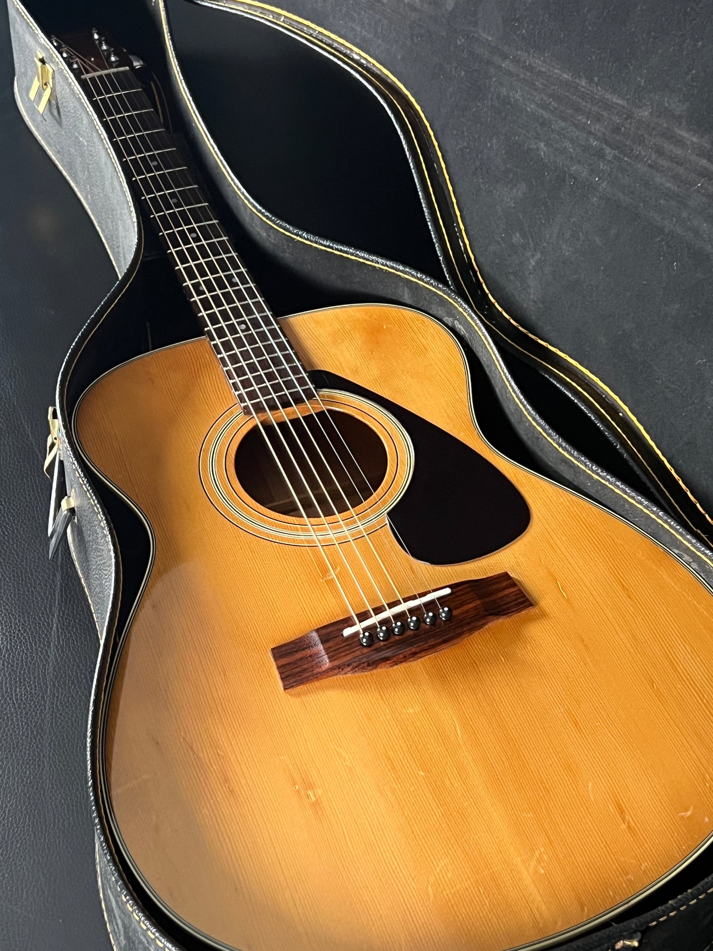 Yamaha FG331 (PRE-OWNED)