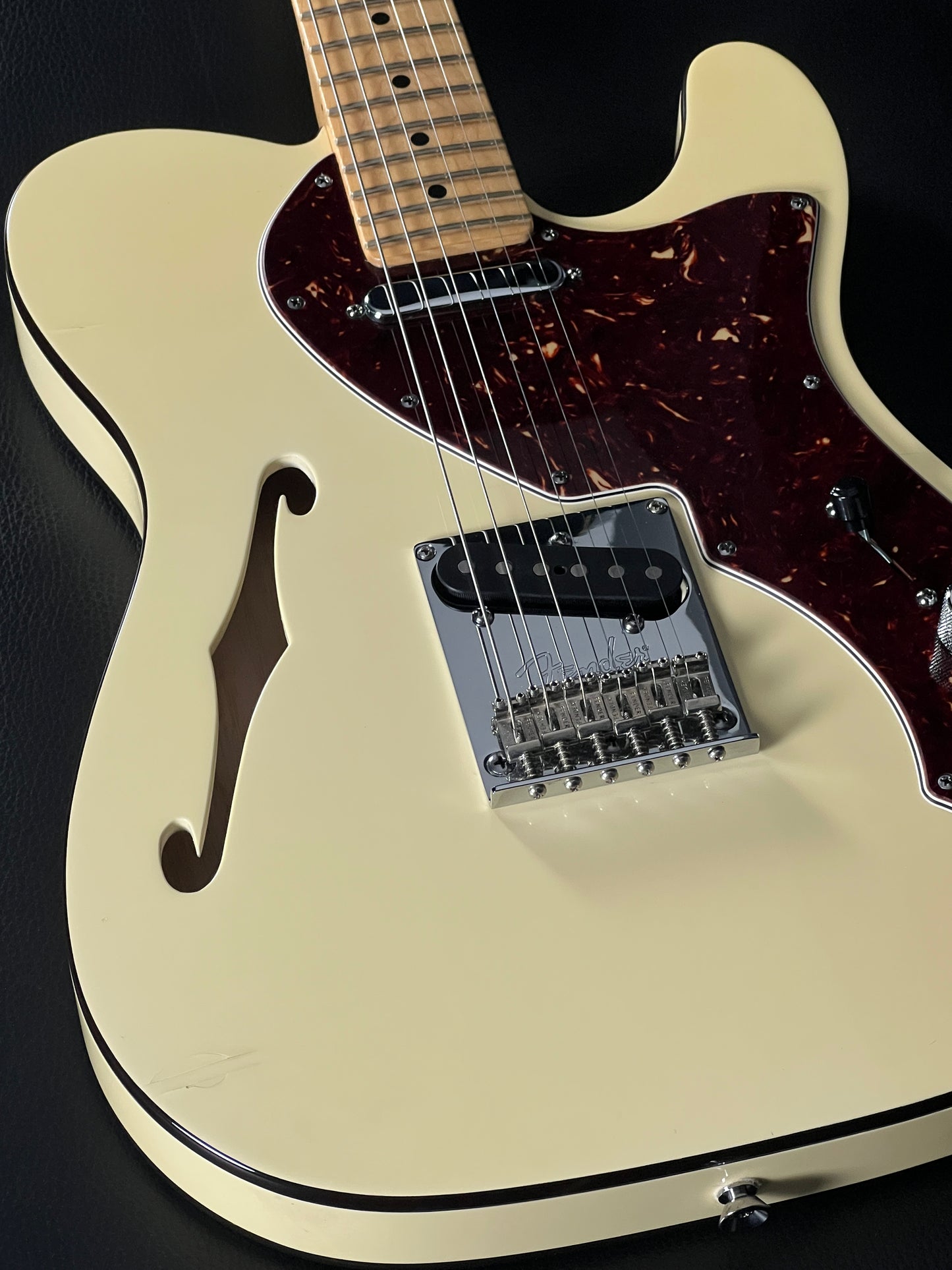 Fender Telecaster Thinline (PRE-OWNED)