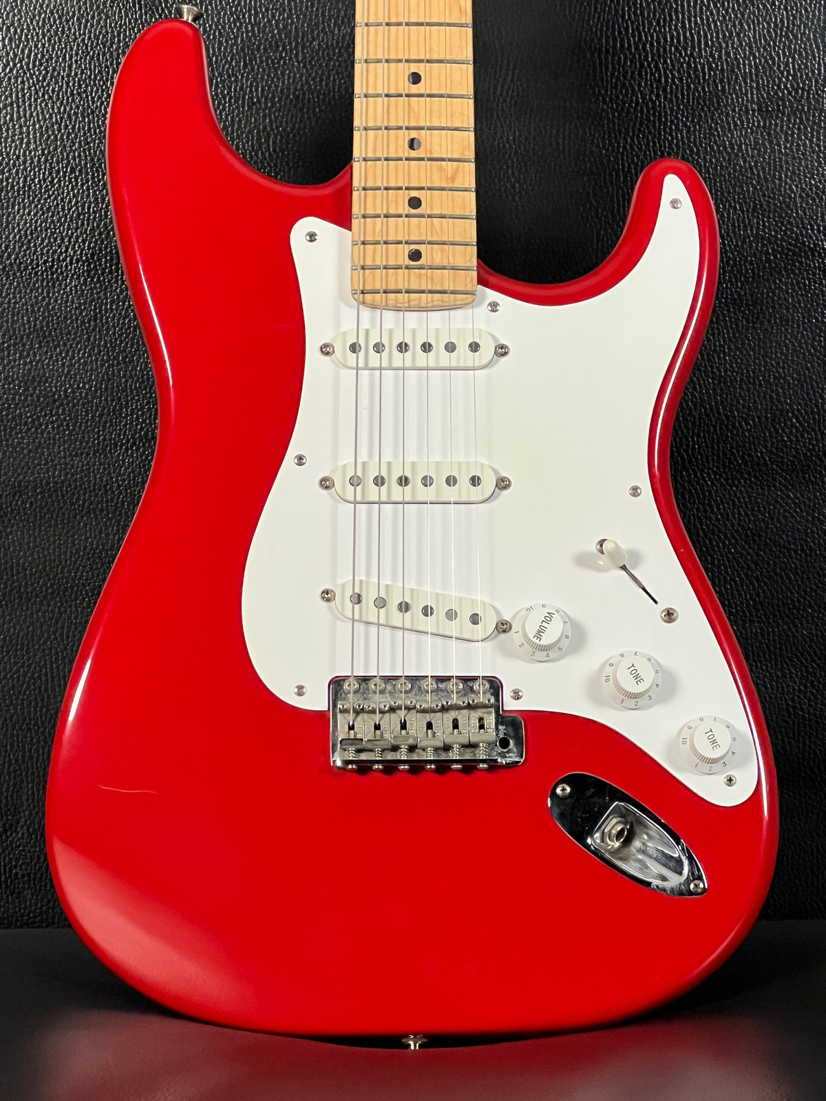 Fender Eric Clapton Stratocaster Torino Red 1993 (PRE-OWNED) CONSIGNMENT