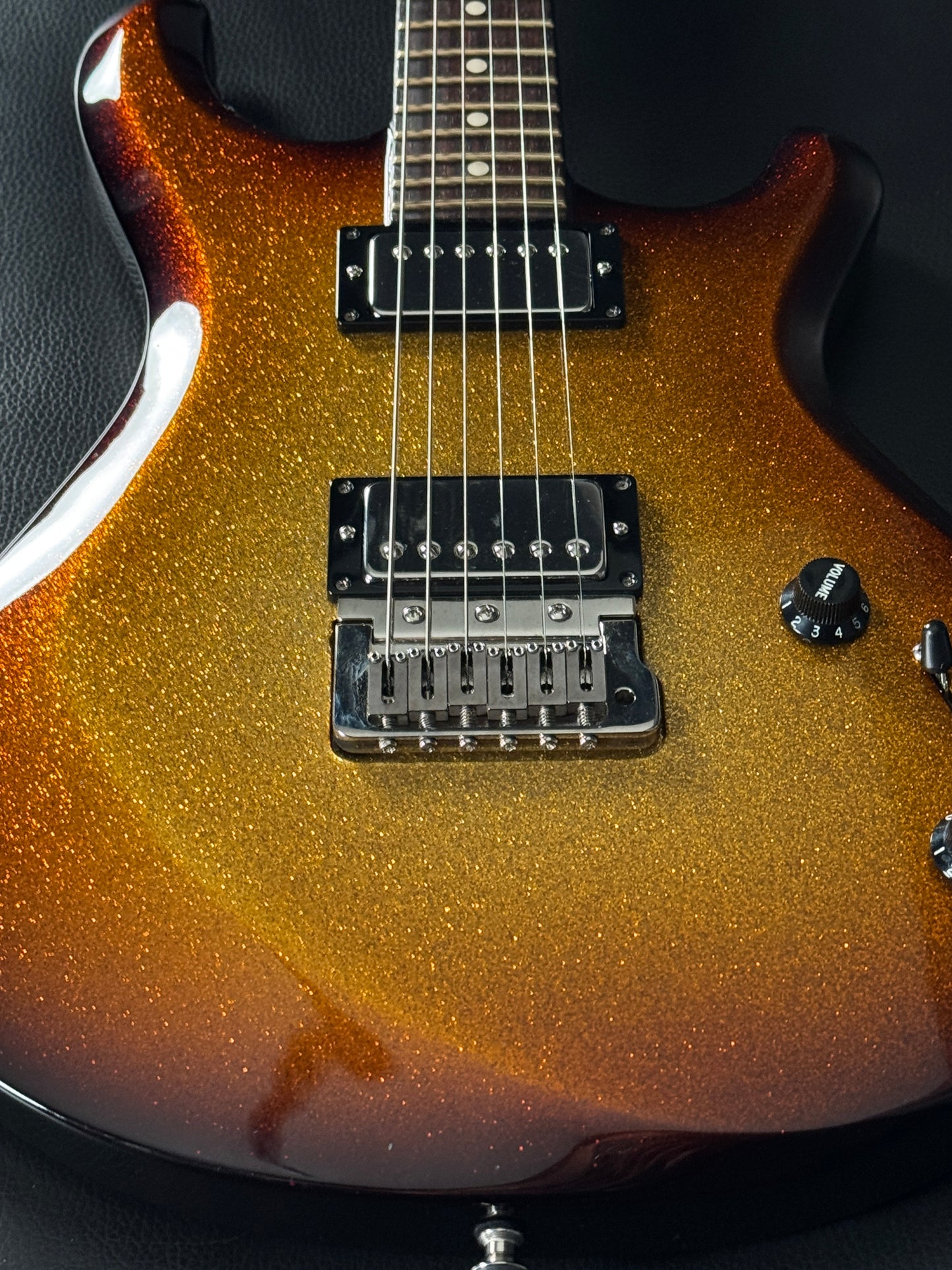 Knaggs Severn X Tri-Color Sparkle Burst finish( PRE-OWNED)