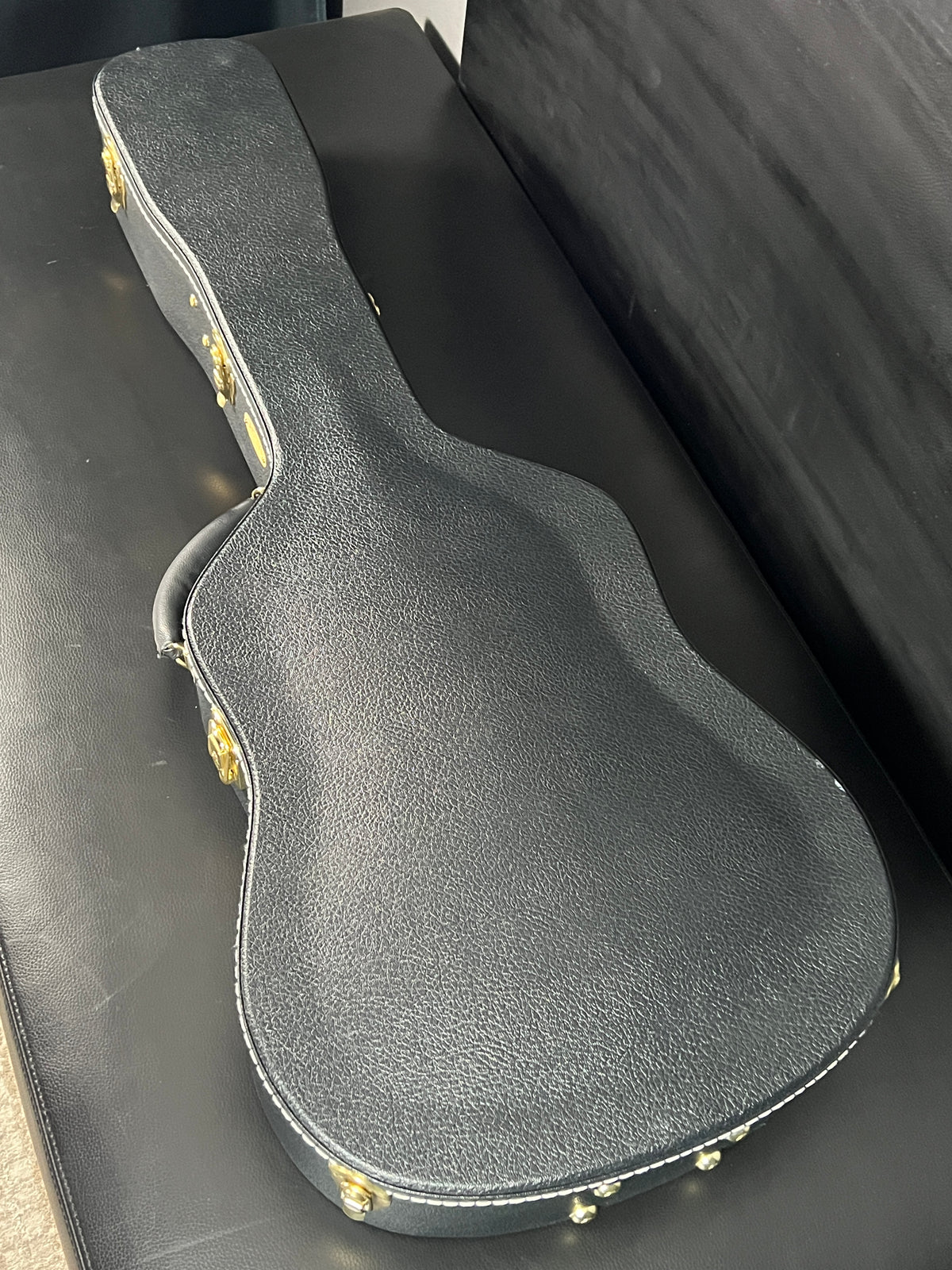 Martin D-41 Standard Series Dreadnought w/ K&K 2024 (PRE-OWNED) CONSIGNMENT