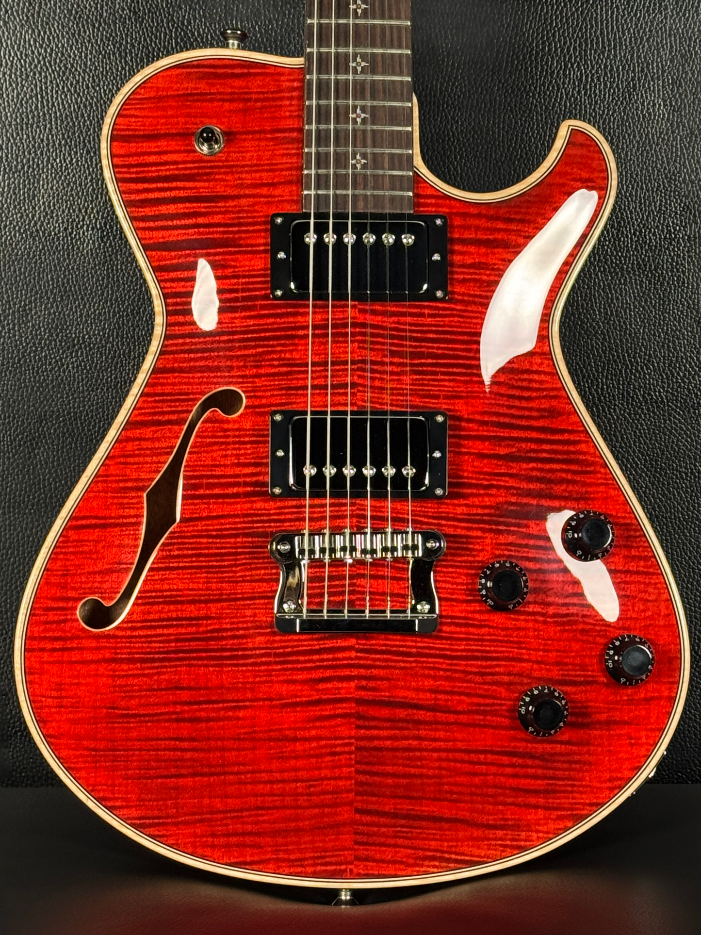 Knaggs Kenai HB 2272 – Indian Red
