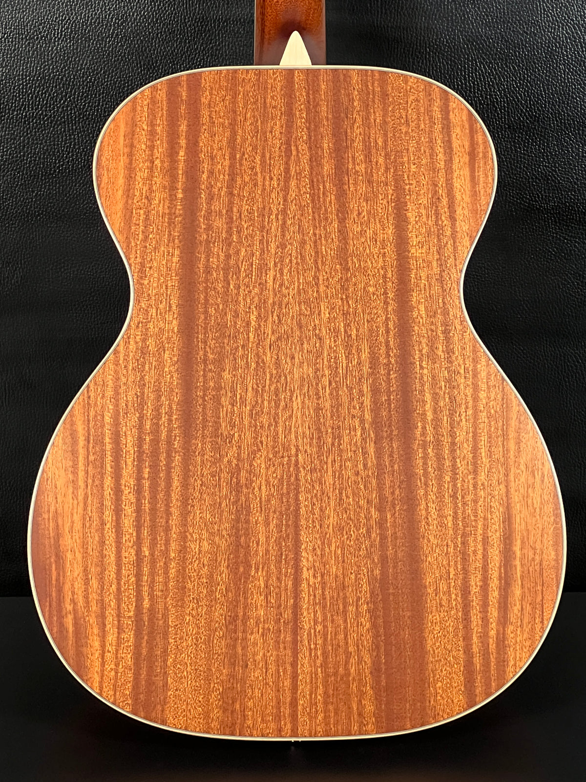 Larrivee OM-03 All Mahogany (PRE-OWNED)