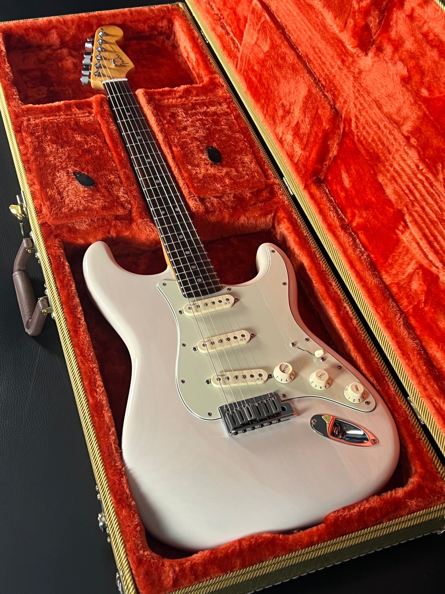 Fender American Deluxe Ash Stratocaster White Blonde (PRE-OWNED)