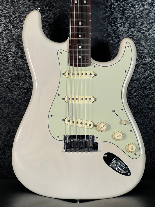 Fender American Deluxe Ash Stratocaster White Blonde (PRE-OWNED)