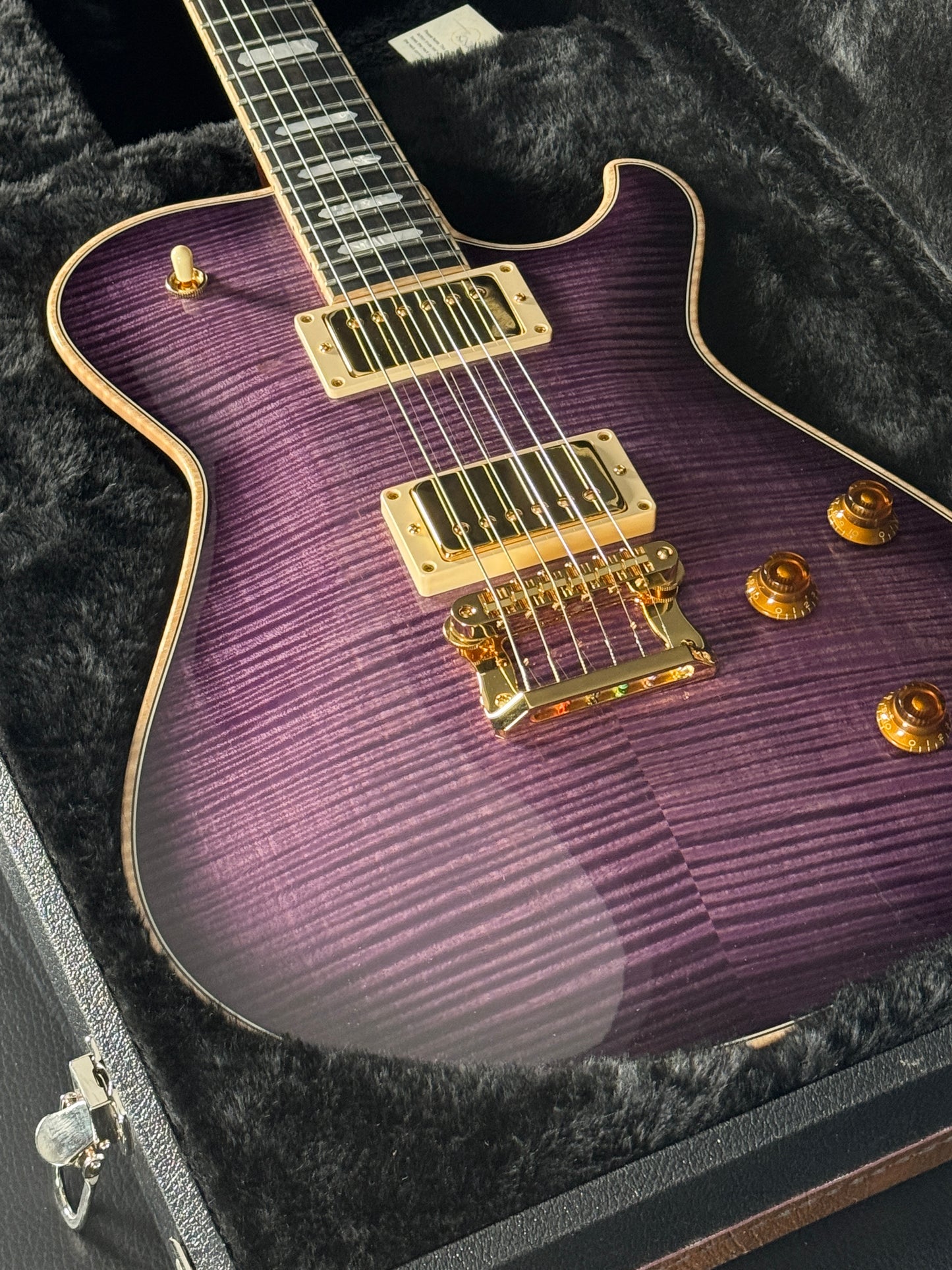 Knaggs Kenai 2295 – Purple Smoke Burst