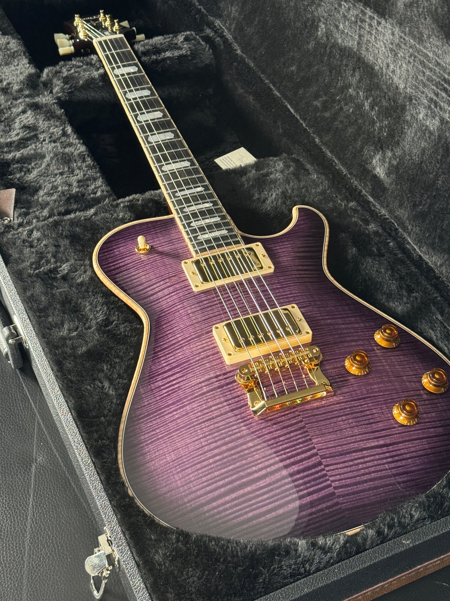 Knaggs Kenai 2295 – Purple Smoke Burst