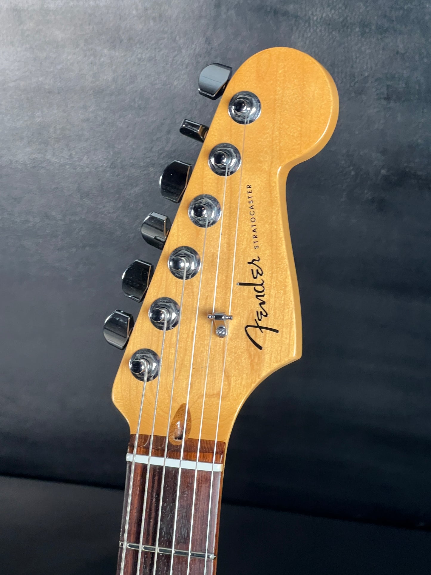 Fender American Deluxe Ash Stratocaster White Blonde (PRE-OWNED)