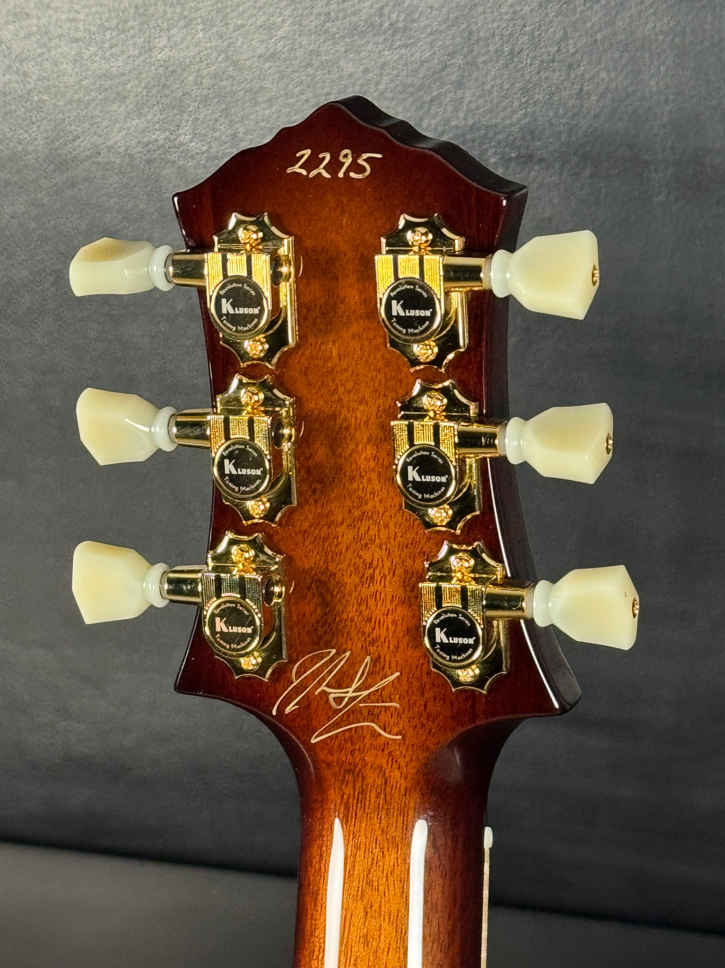 Knaggs Kenai 2295 – Purple Smoke Burst