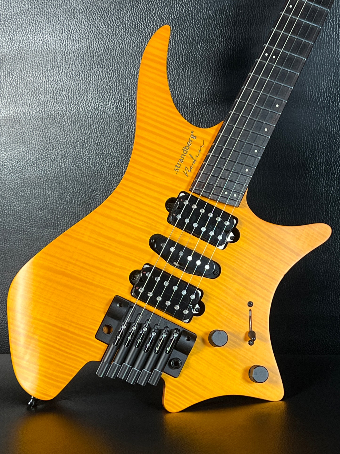 Strandberg Fusion NX 6 Amber Yellow 2021-2022 (PRE-OWNED)