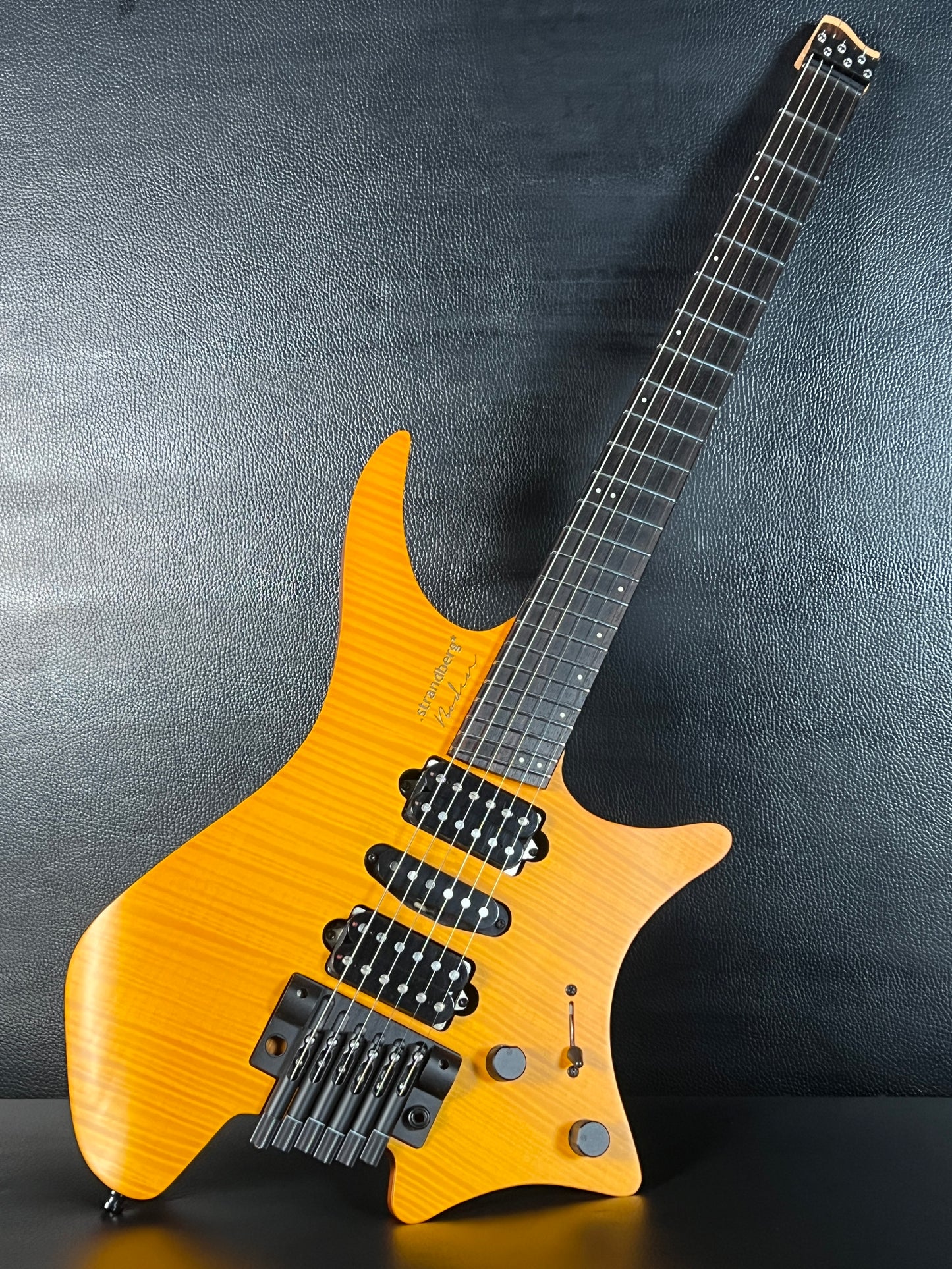 Strandberg Fusion NX 6 Amber Yellow 2021-2022 (PRE-OWNED)