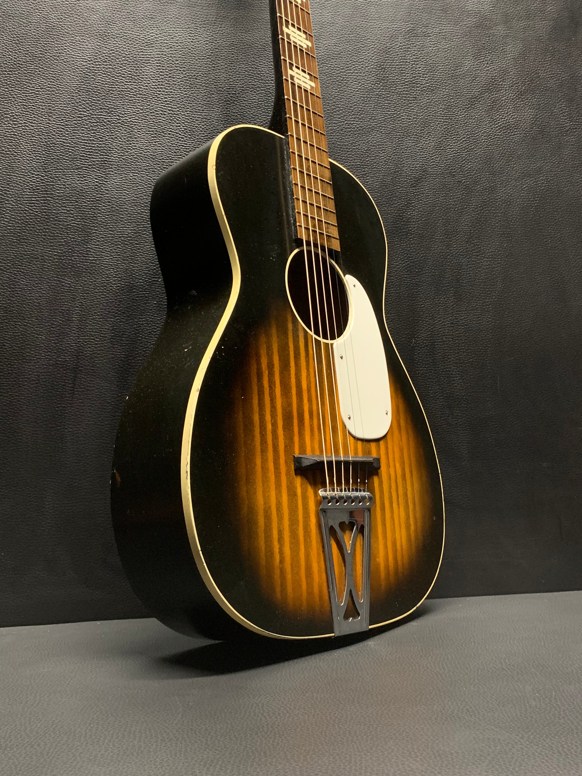 最終値下げ Stella HARMONY vintageguitar Stella Harmony Vintage Parlor Guitar (PRE-OWNED) – Guitar HAUS