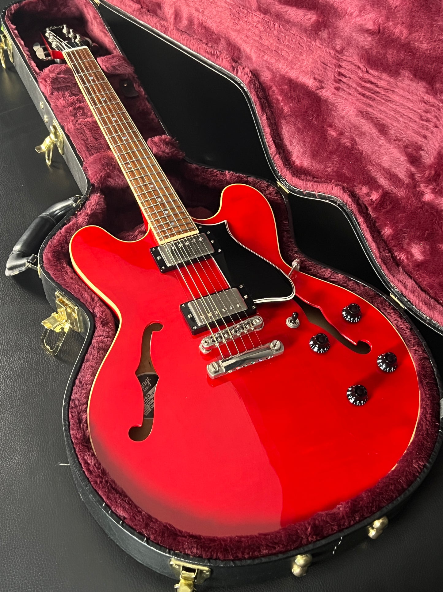 Heritage H-535 Semi-Hollow Trans Cherry w/ Hardcase (PRE-OWNED)