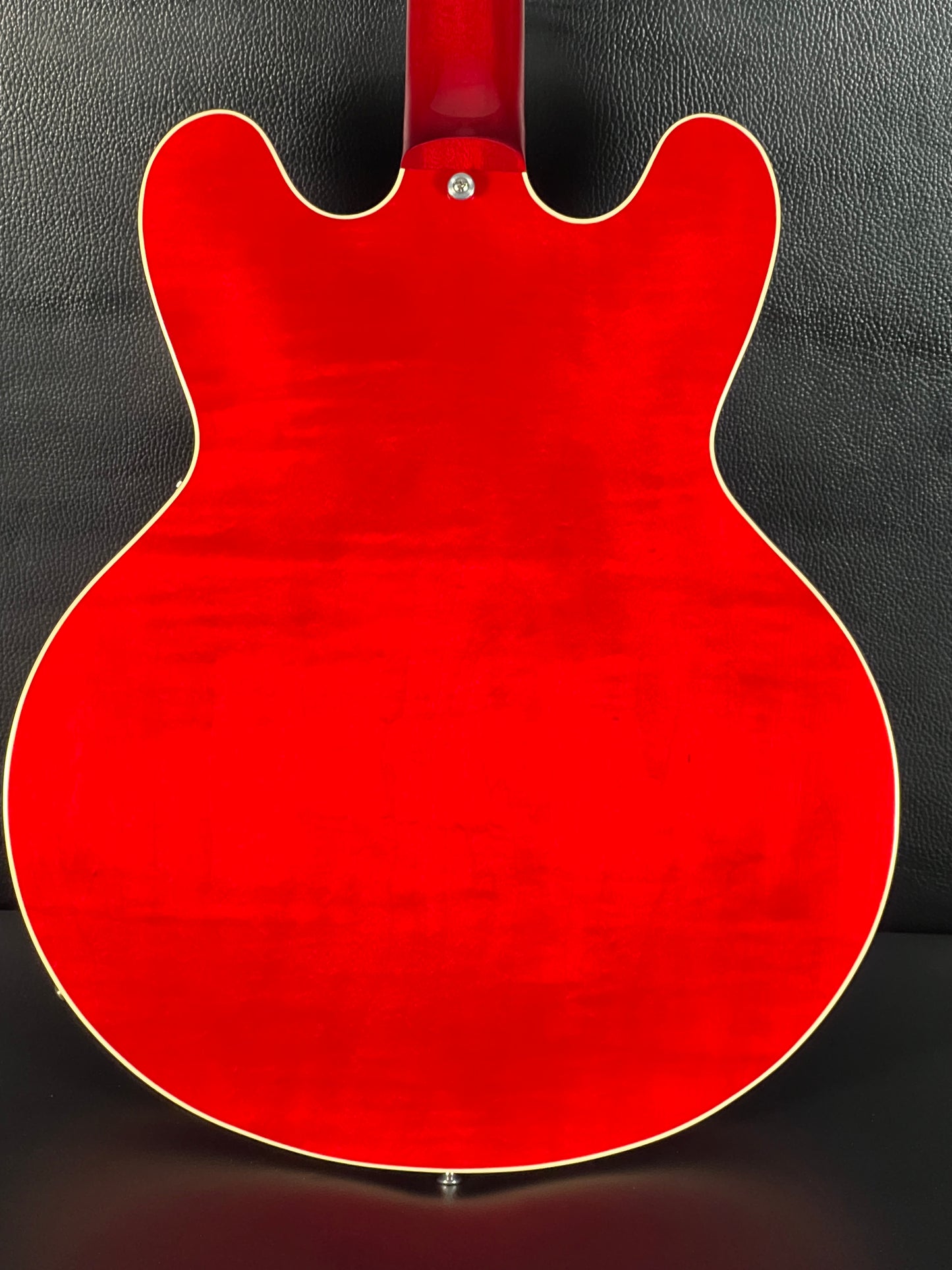 Heritage H-535 Semi-Hollow Trans Cherry w/ Hardcase (PRE-OWNED)