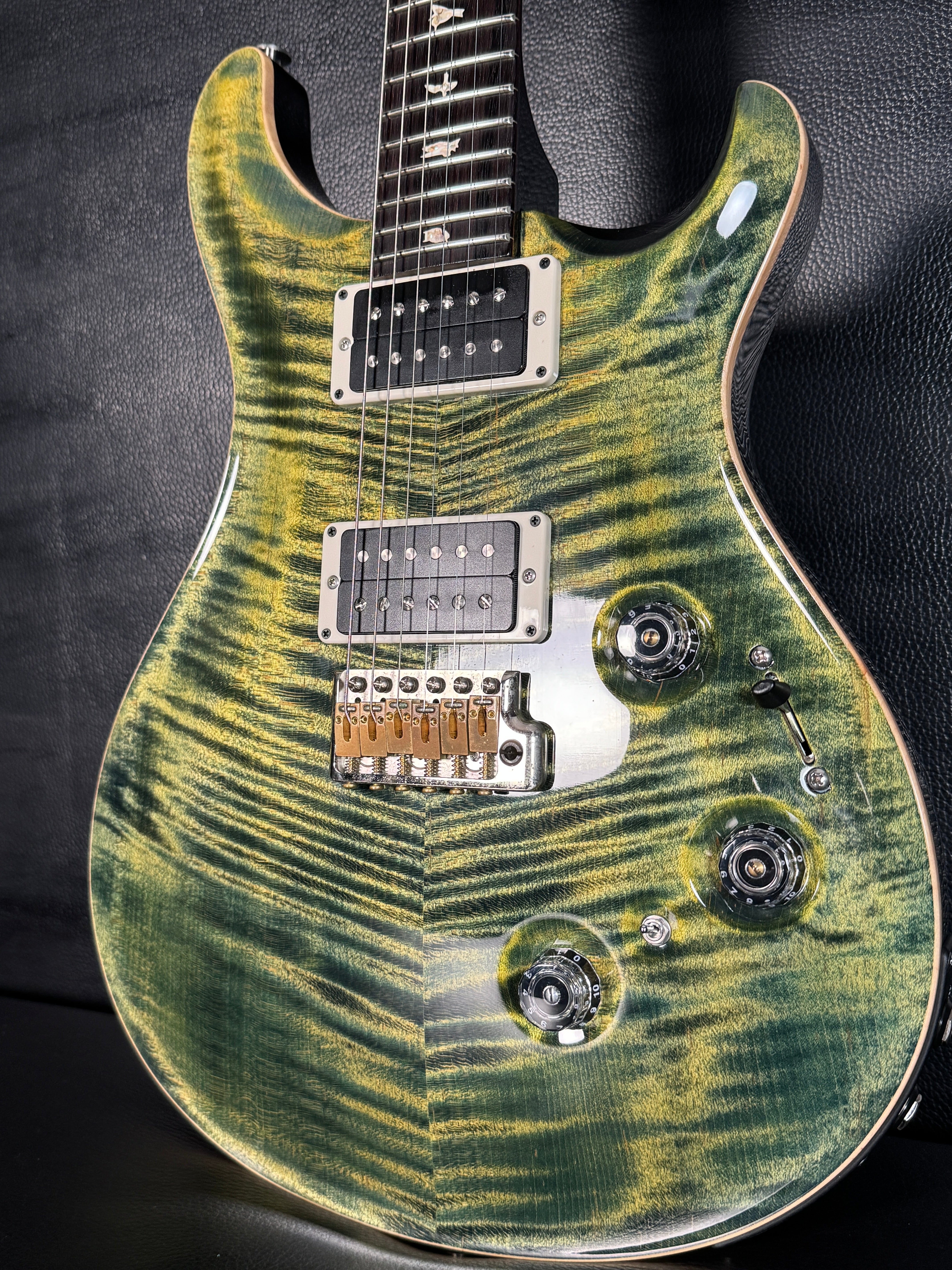 PRS Custom 24 Trem Leprechaun Tooth (PRE-OWNED) – Guitar HAUS