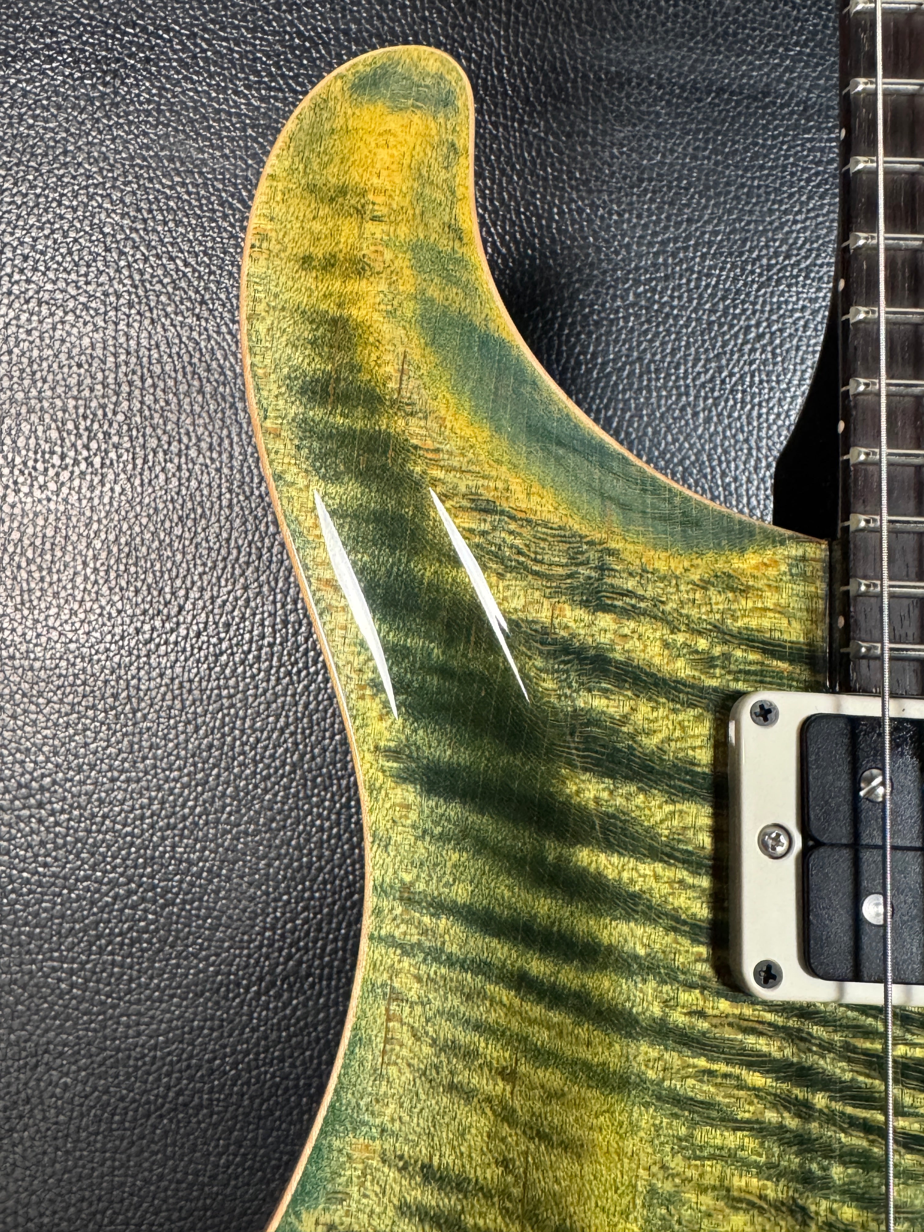 PRS Custom 24 Trem Leprechaun Tooth (PRE-OWNED) – Guitar HAUS