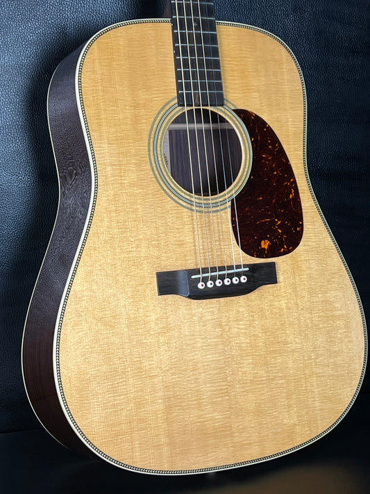 Martin Standard Series HD-28 2022 (PRE-OWNED)