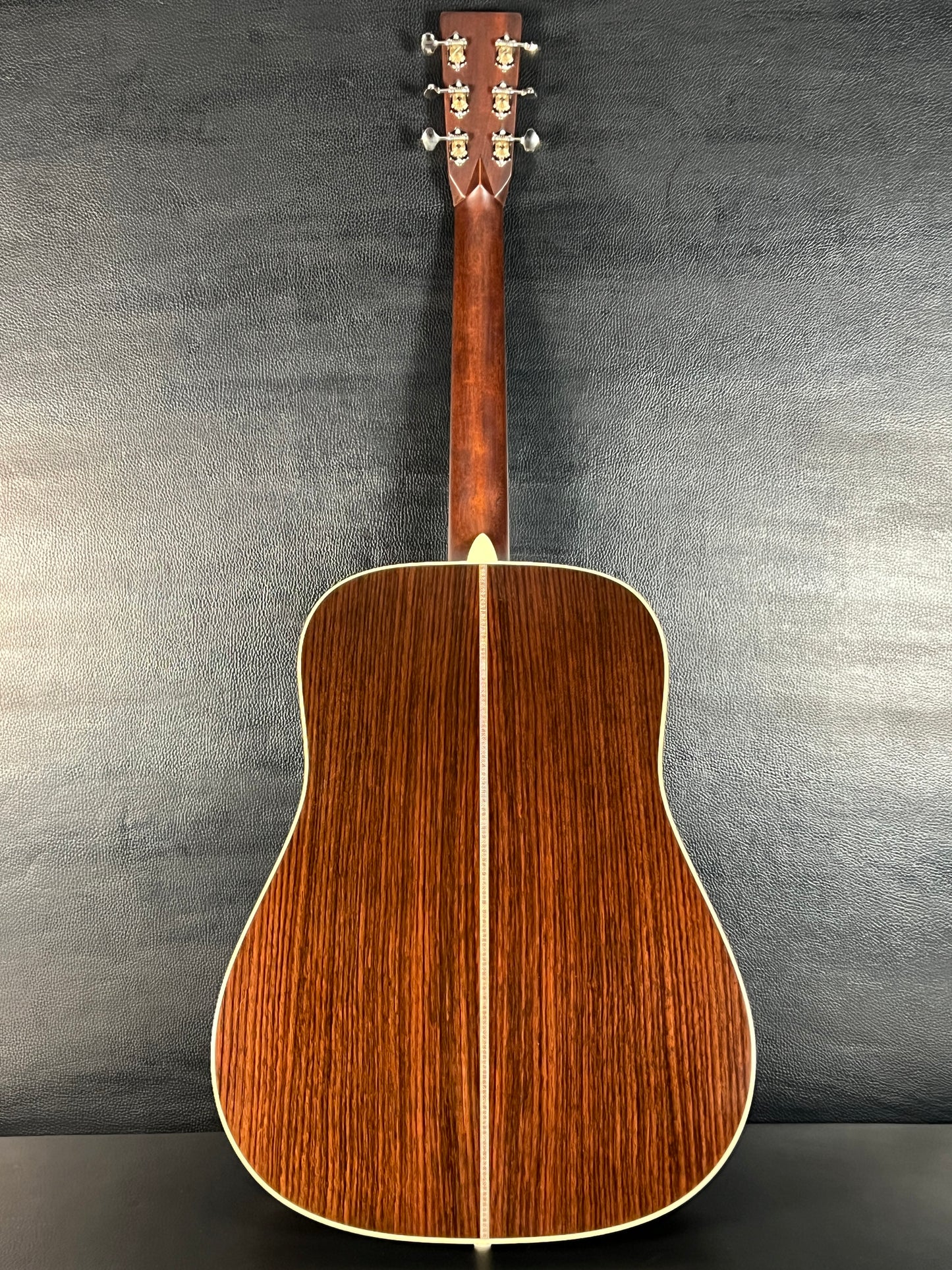 Martin Standard Series HD-28 2022 (PRE-OWNED)