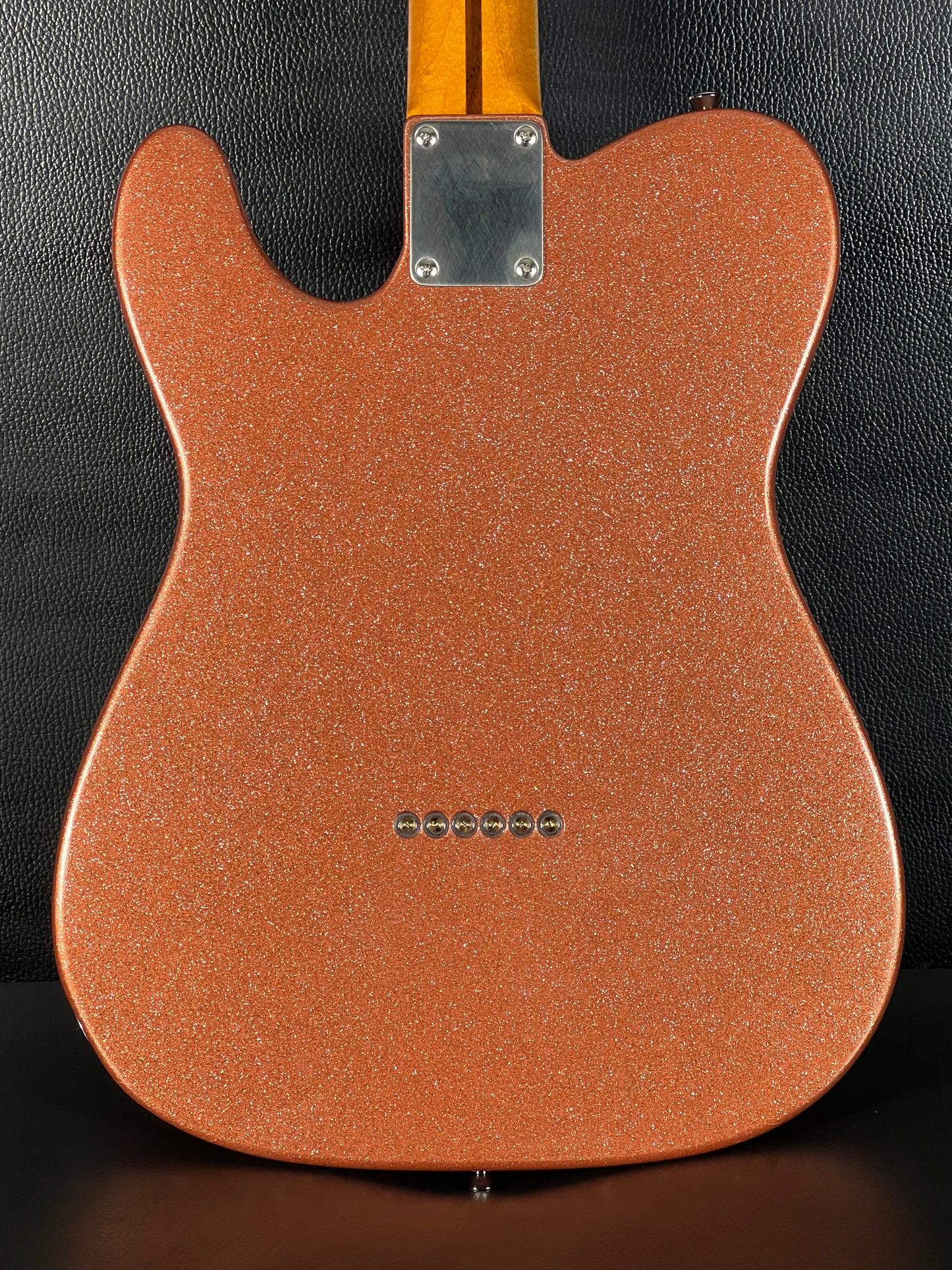 Newhall Tango 22 #7829