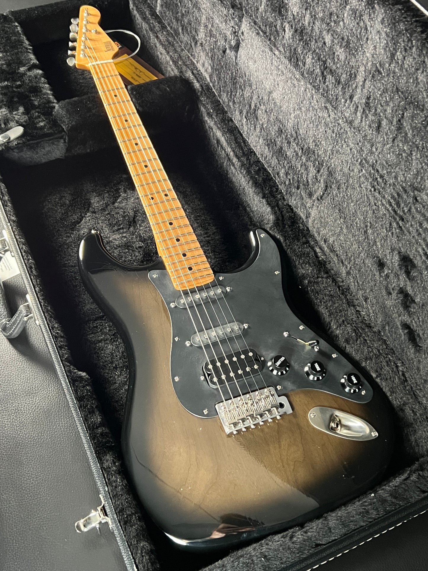 Newhall Sierra 22 #8488