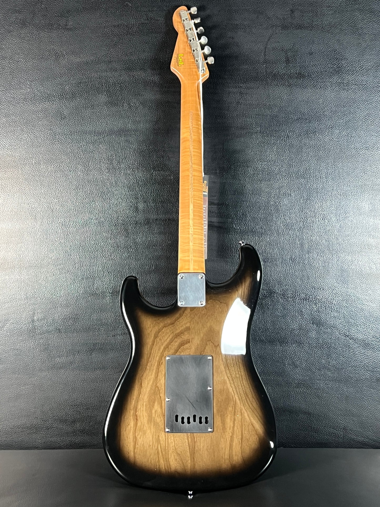 Newhall Sierra 22 #8488