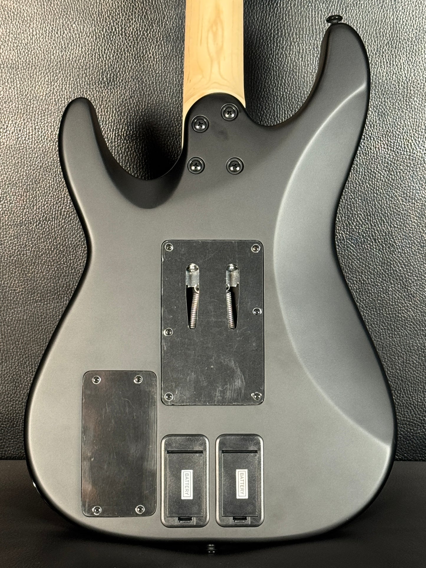 Schecter Sun Valley SS‑FR Sustainiac w/ Hard Case (PRE-OWNED)