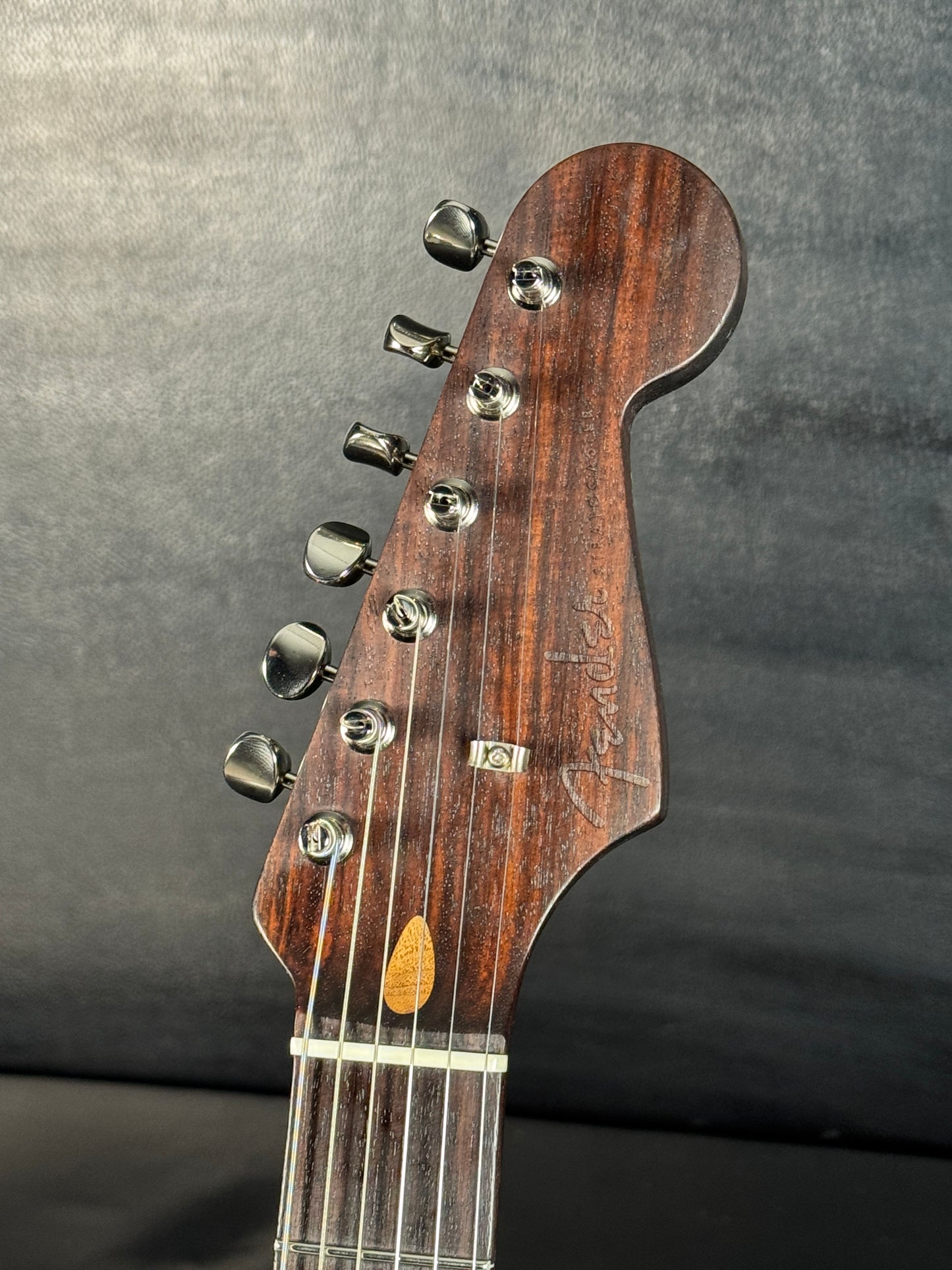 Fender Rarities Quilt Maple Top Stratocaster Natural Limited Edition (PRE-OWNED)