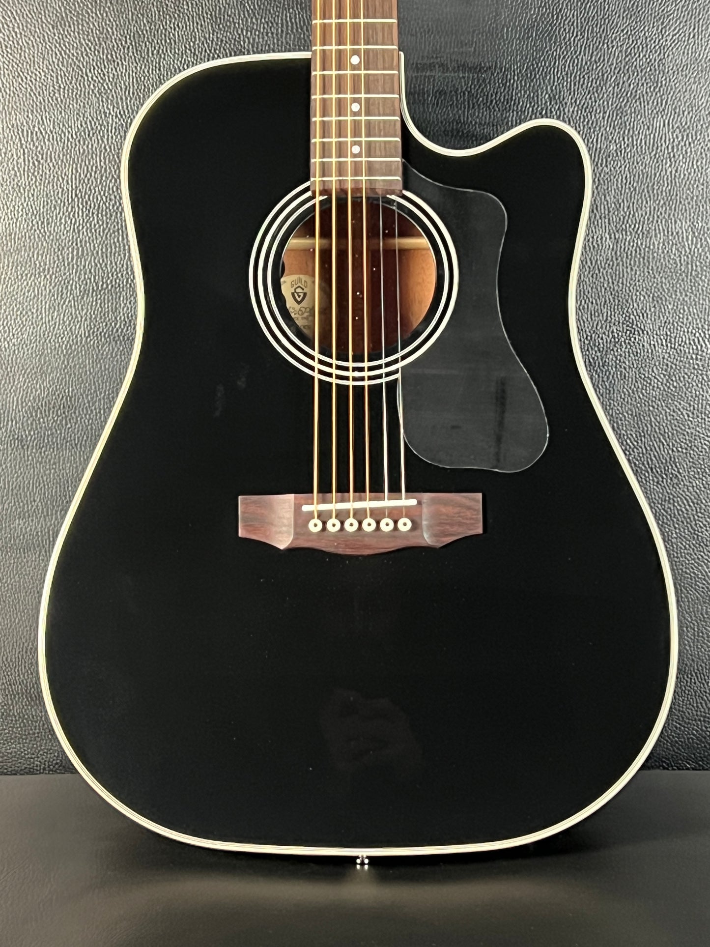 Guild D-140CE Black Westerly Collection w/ Gig Bag