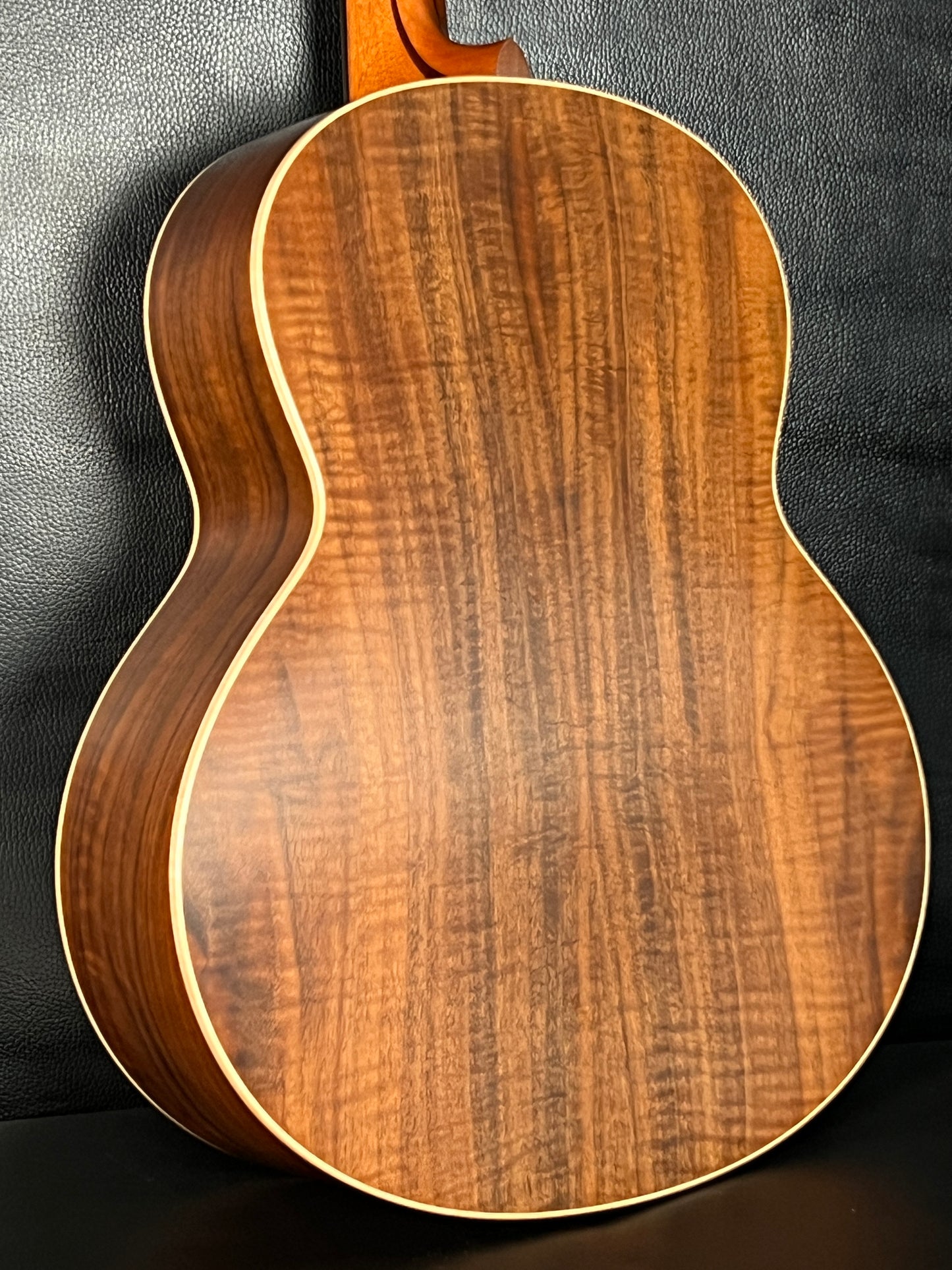 Lowden F-23 (PRE-OWNED)