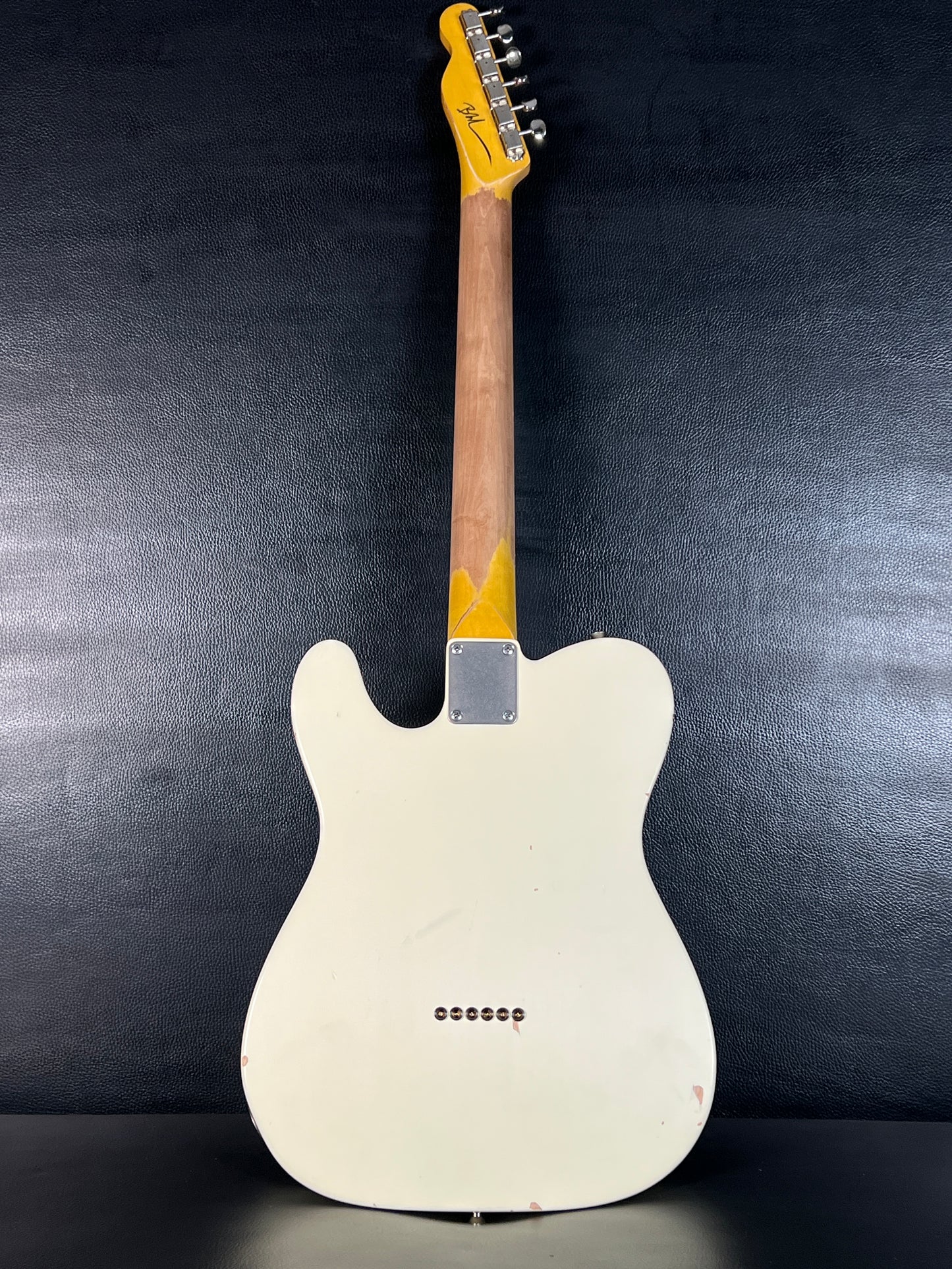 Nash T-63 Olympic White